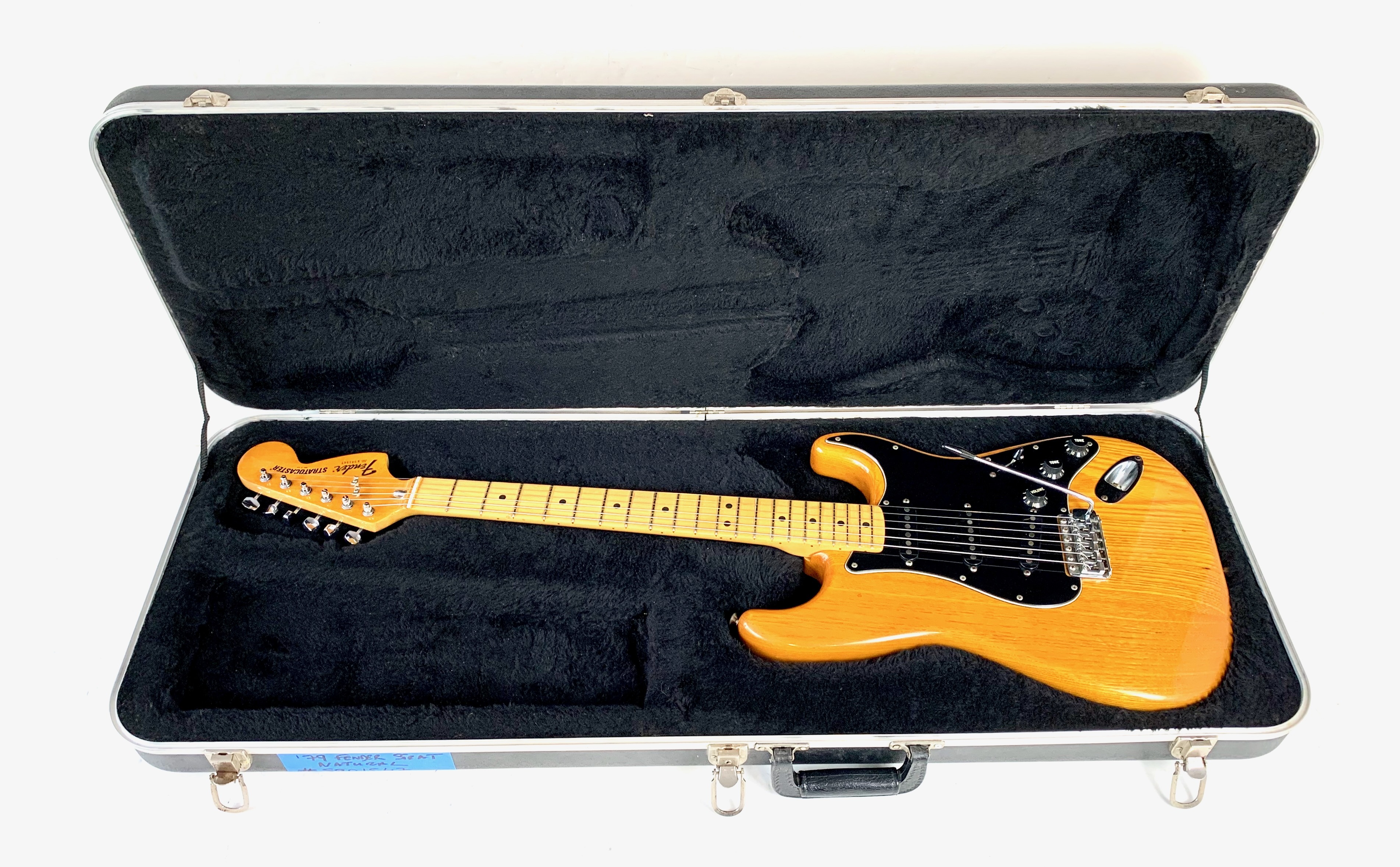 Fender Stratocaster (1965-1984) (51976)