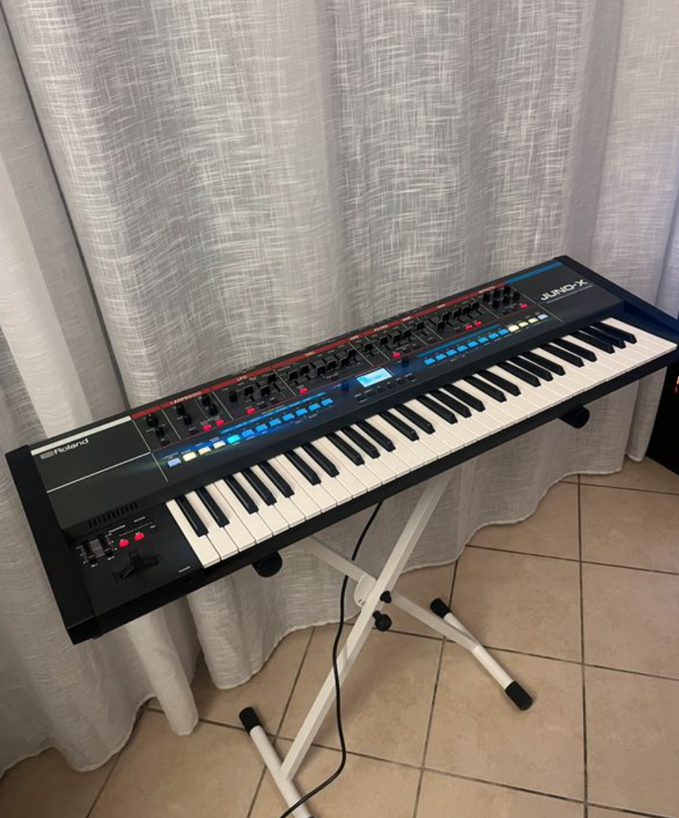 Roland Juno X