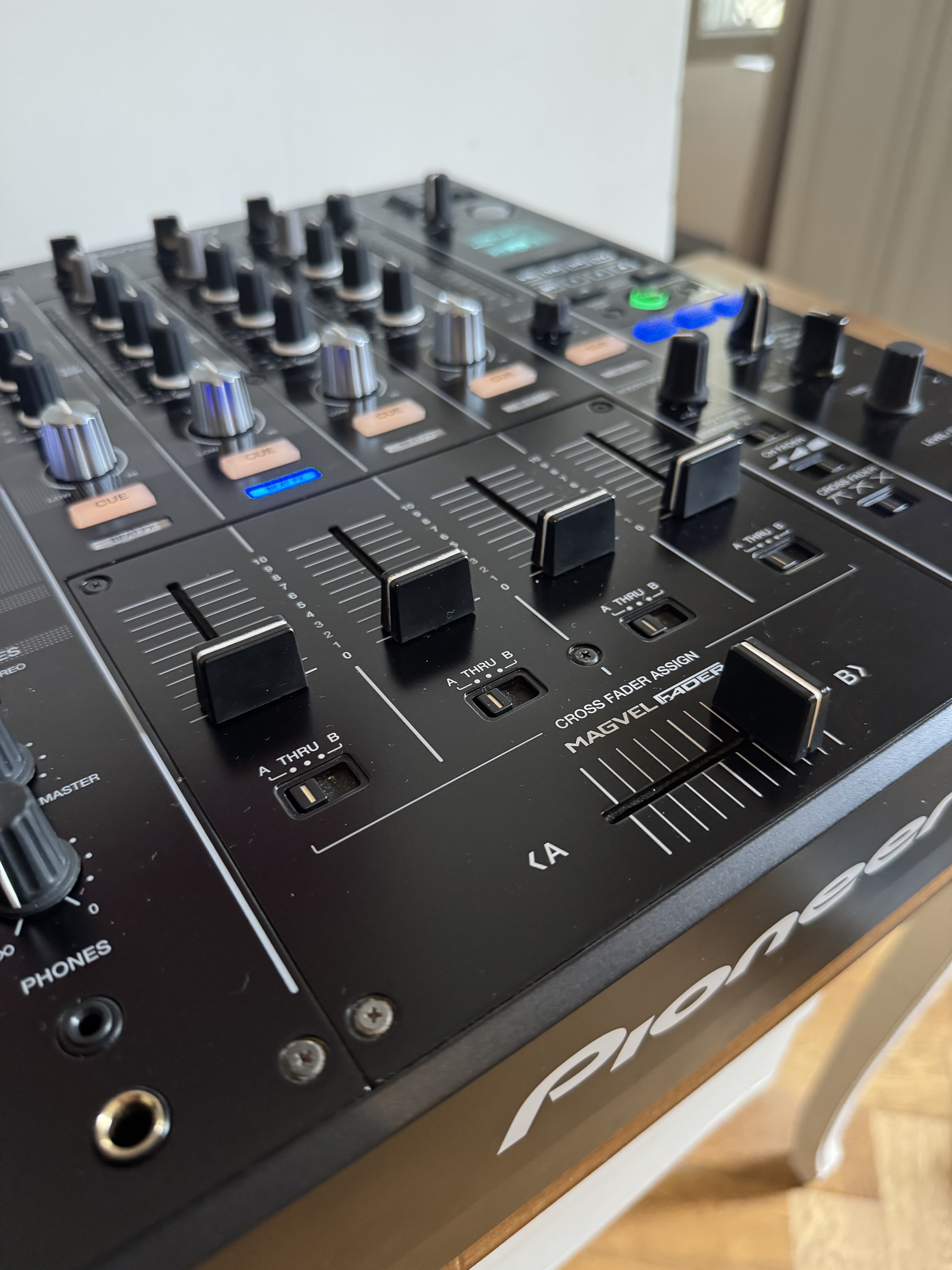 Pioneer DJM-900NXS2 (14964)