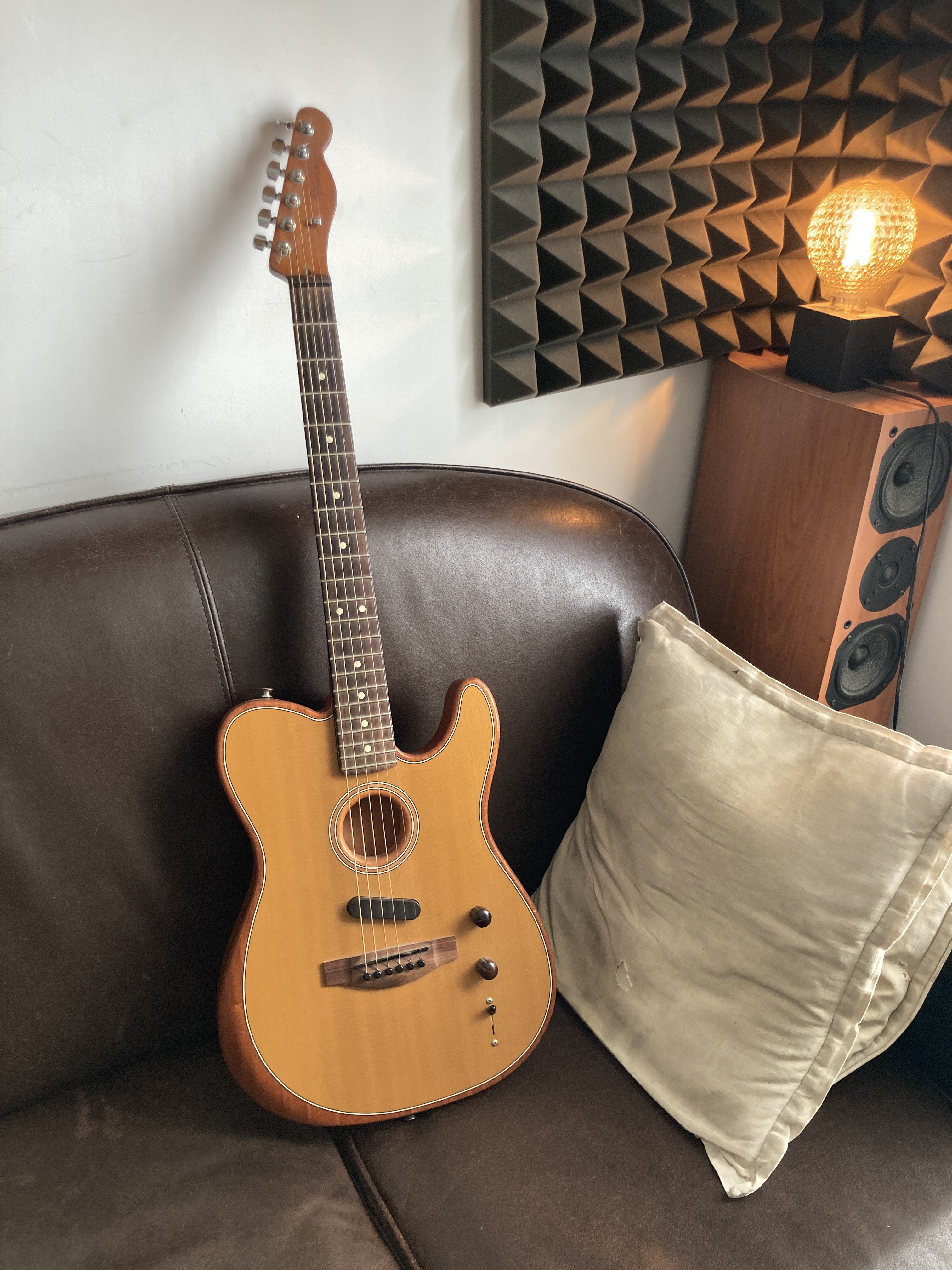 Vends Fender Acoustasonic Player Telecaster