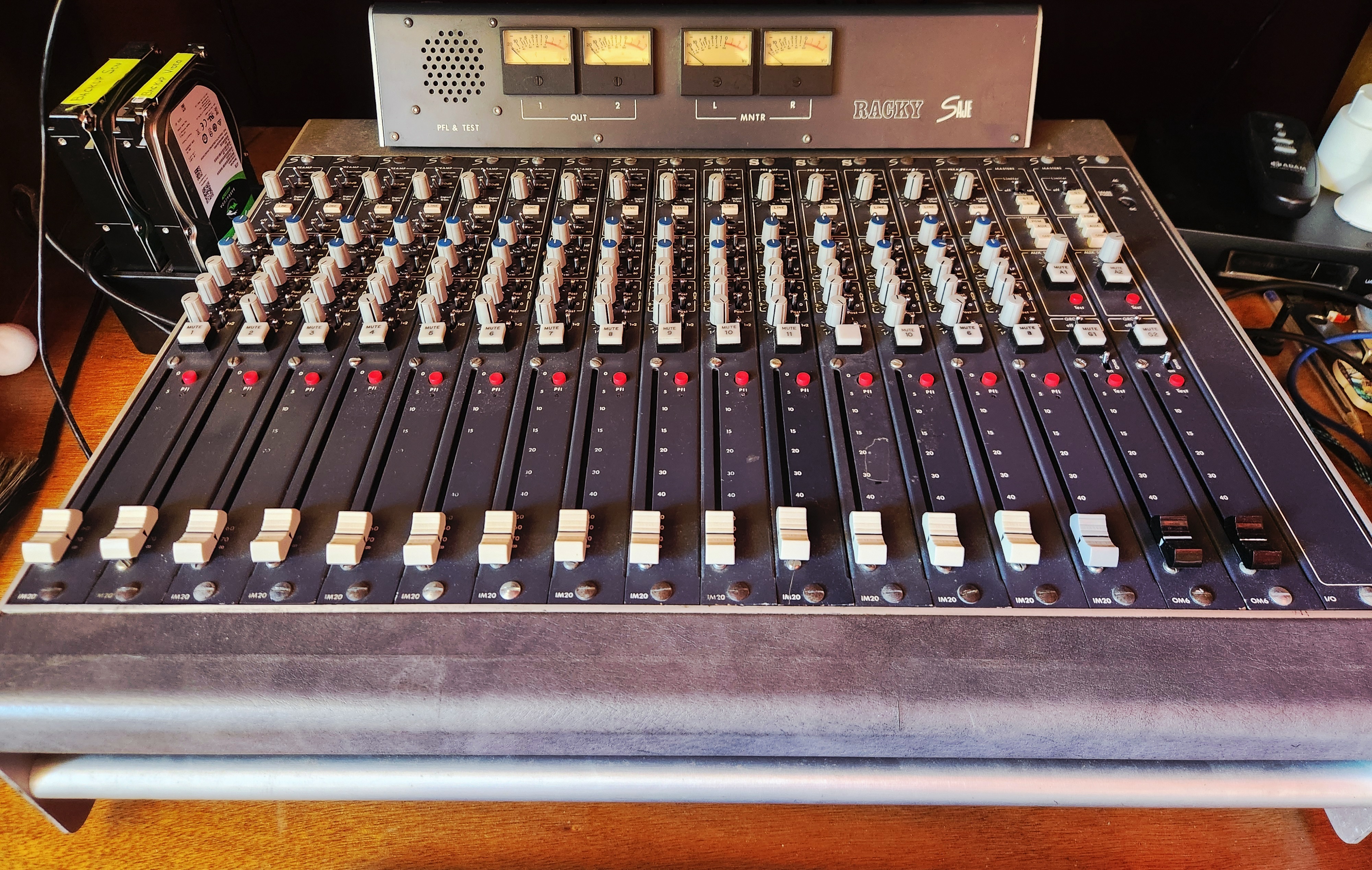 vends console SAJE RACKY 