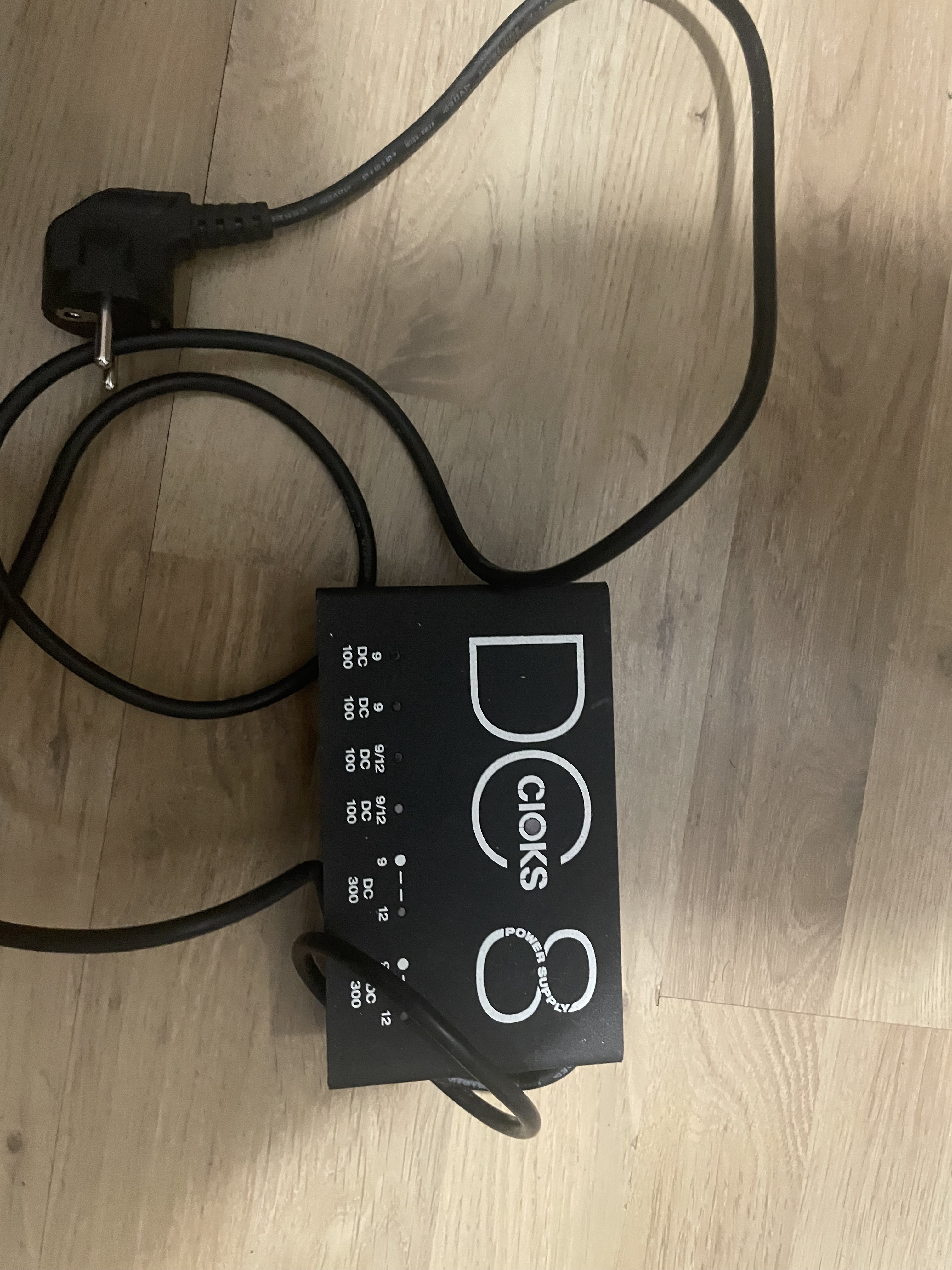 Vends alim Cioks DC8