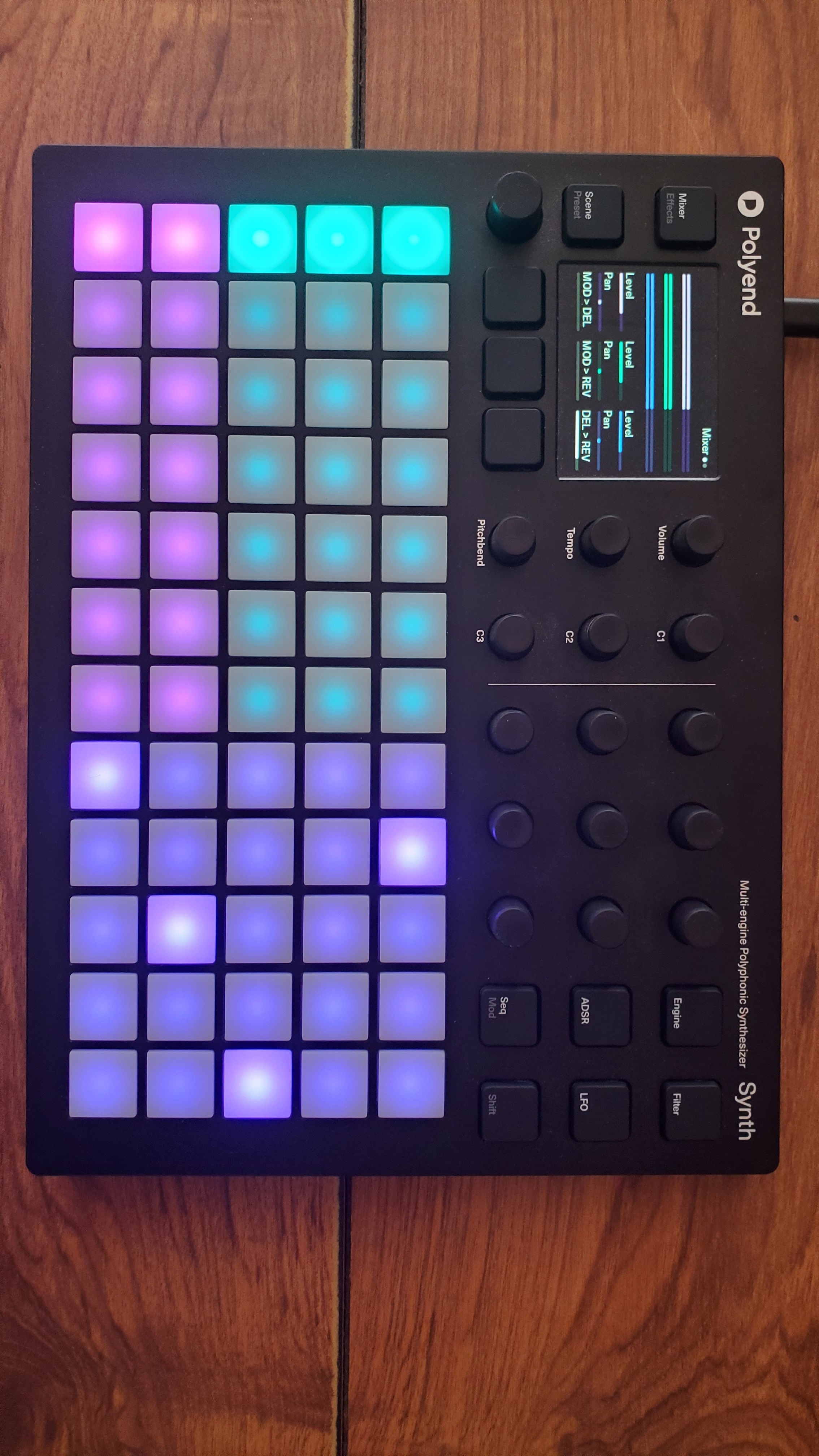 Vds Polyend Synth acheté en b stock chez Thomann