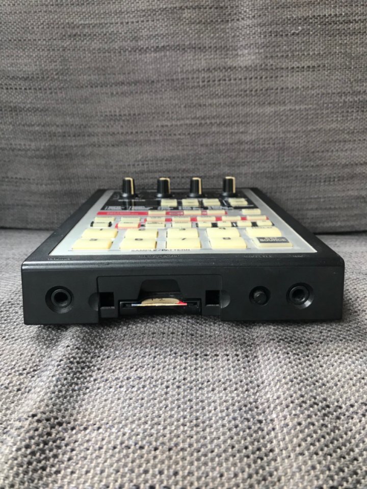 4812232