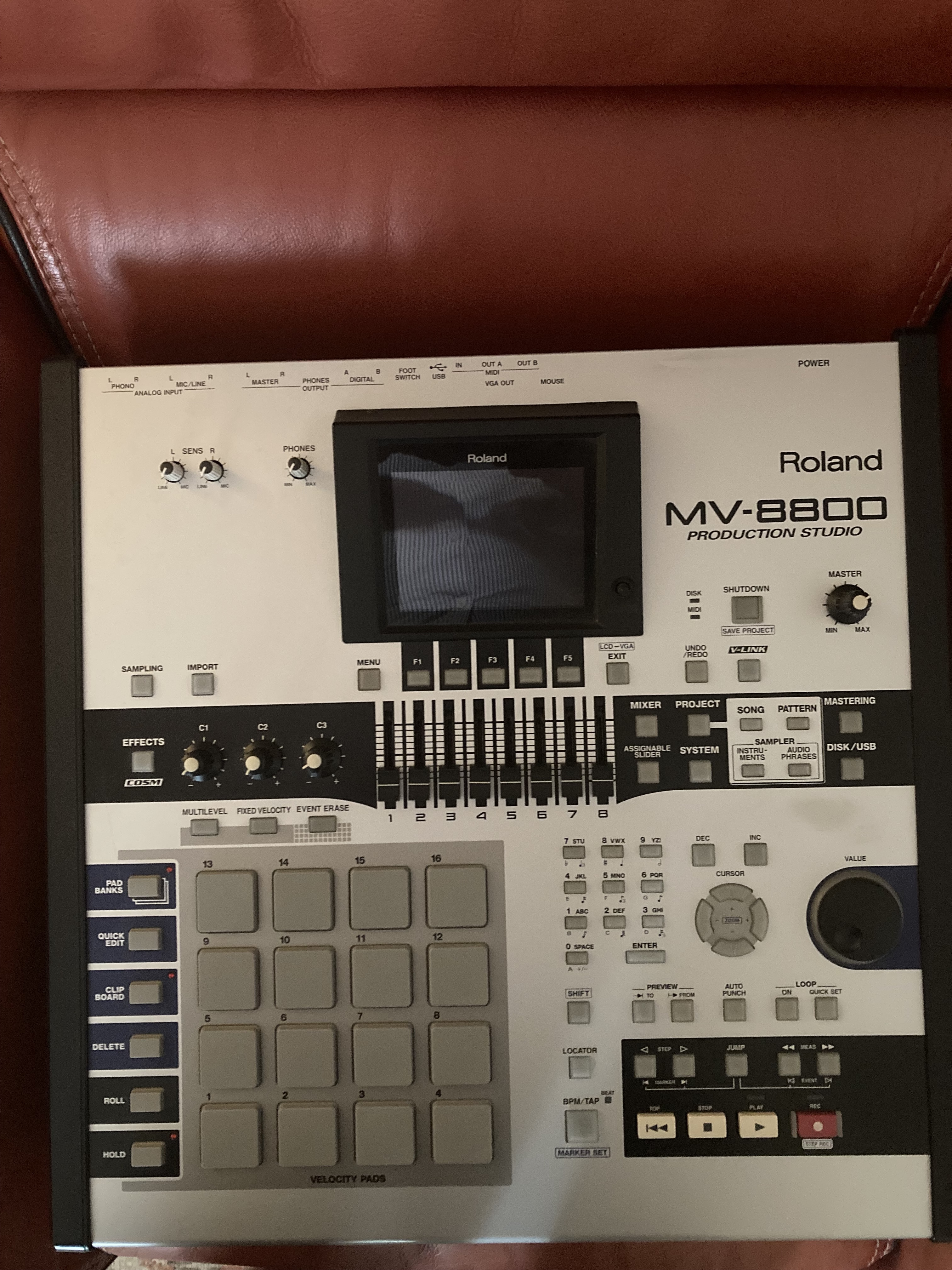 Vends Roland mv 8800