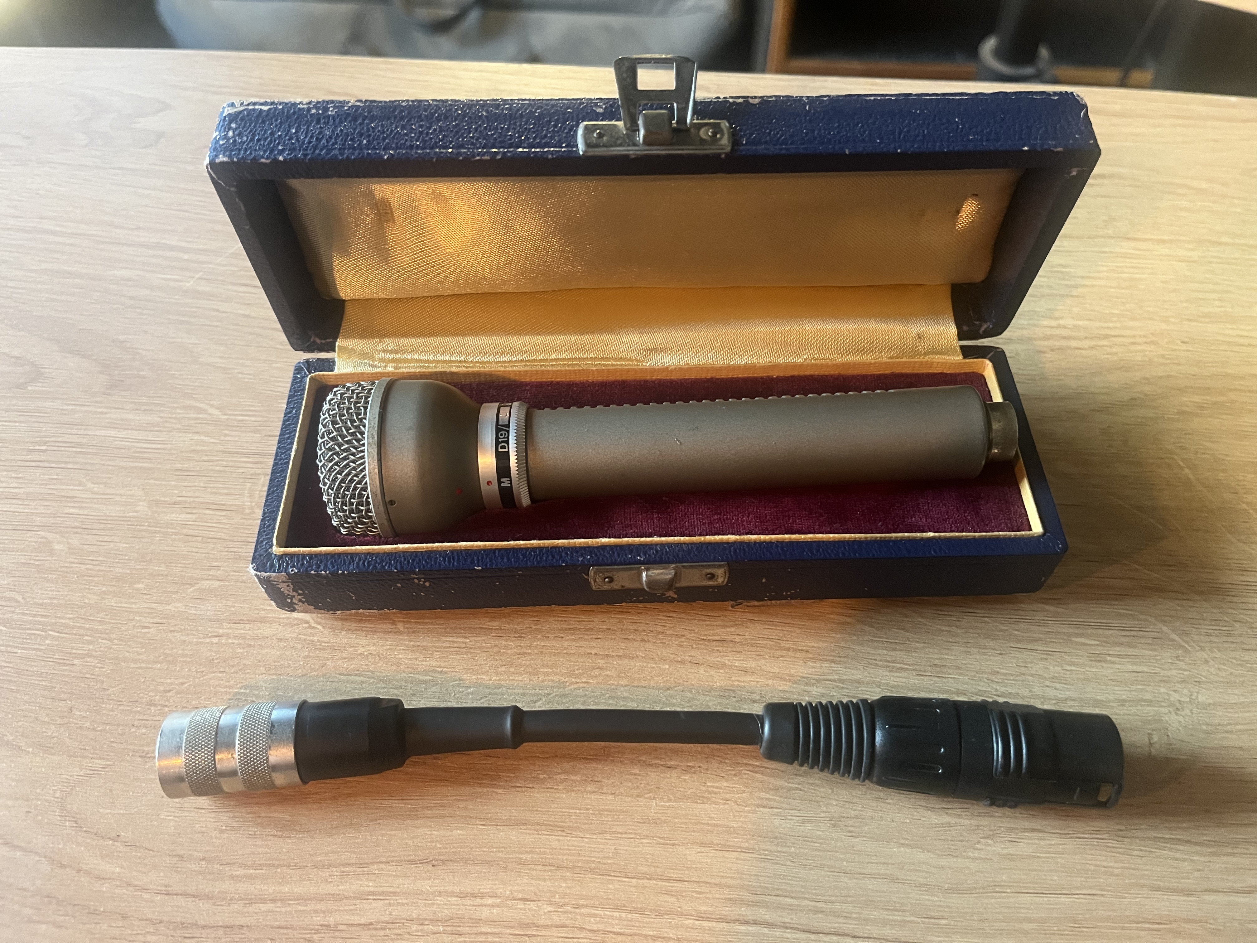 AKG D19C (11339)
