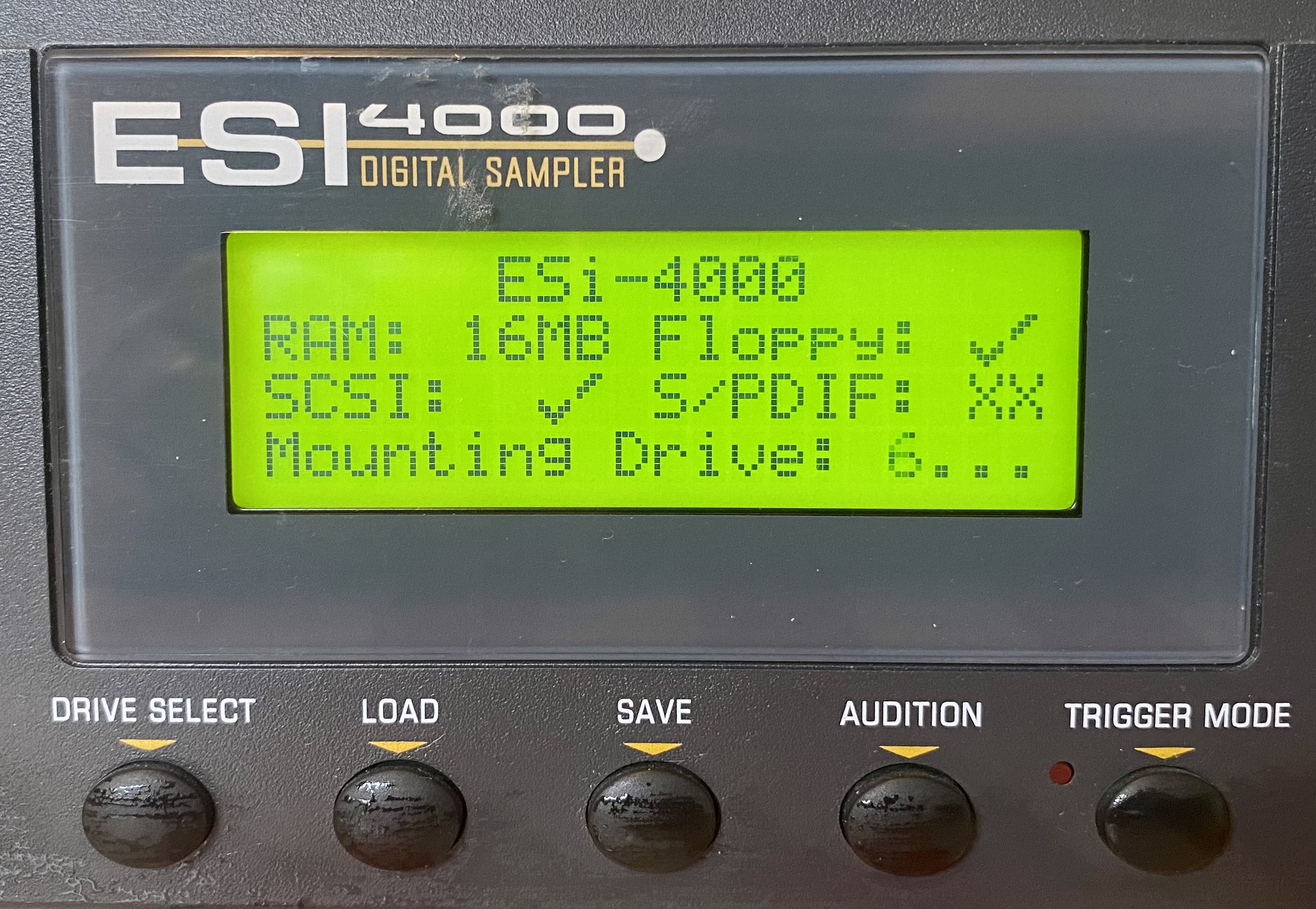 E-MU ESI4000 (24099)