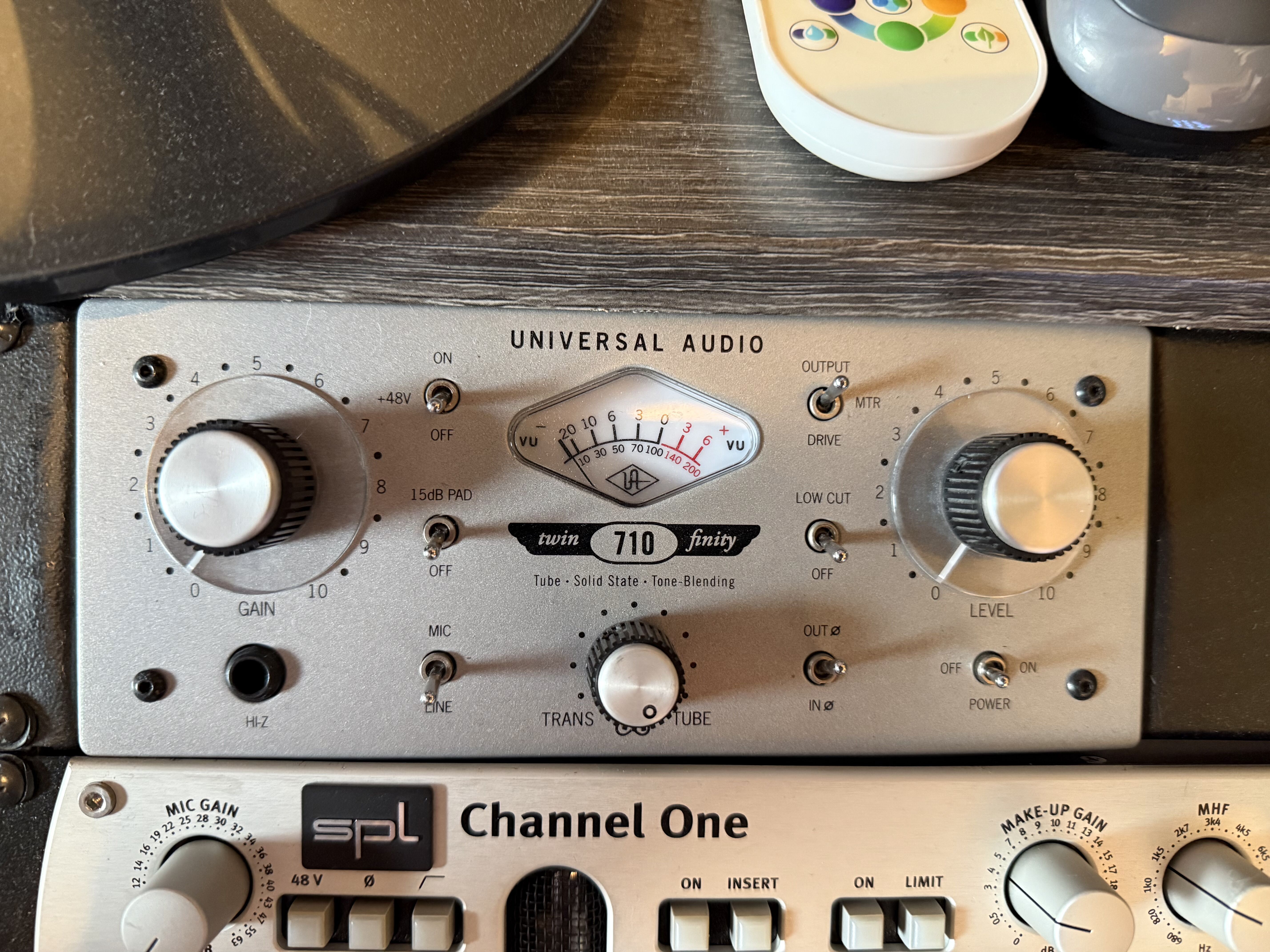 UNIVERSAL AUDIO 710 TWIN FINITY