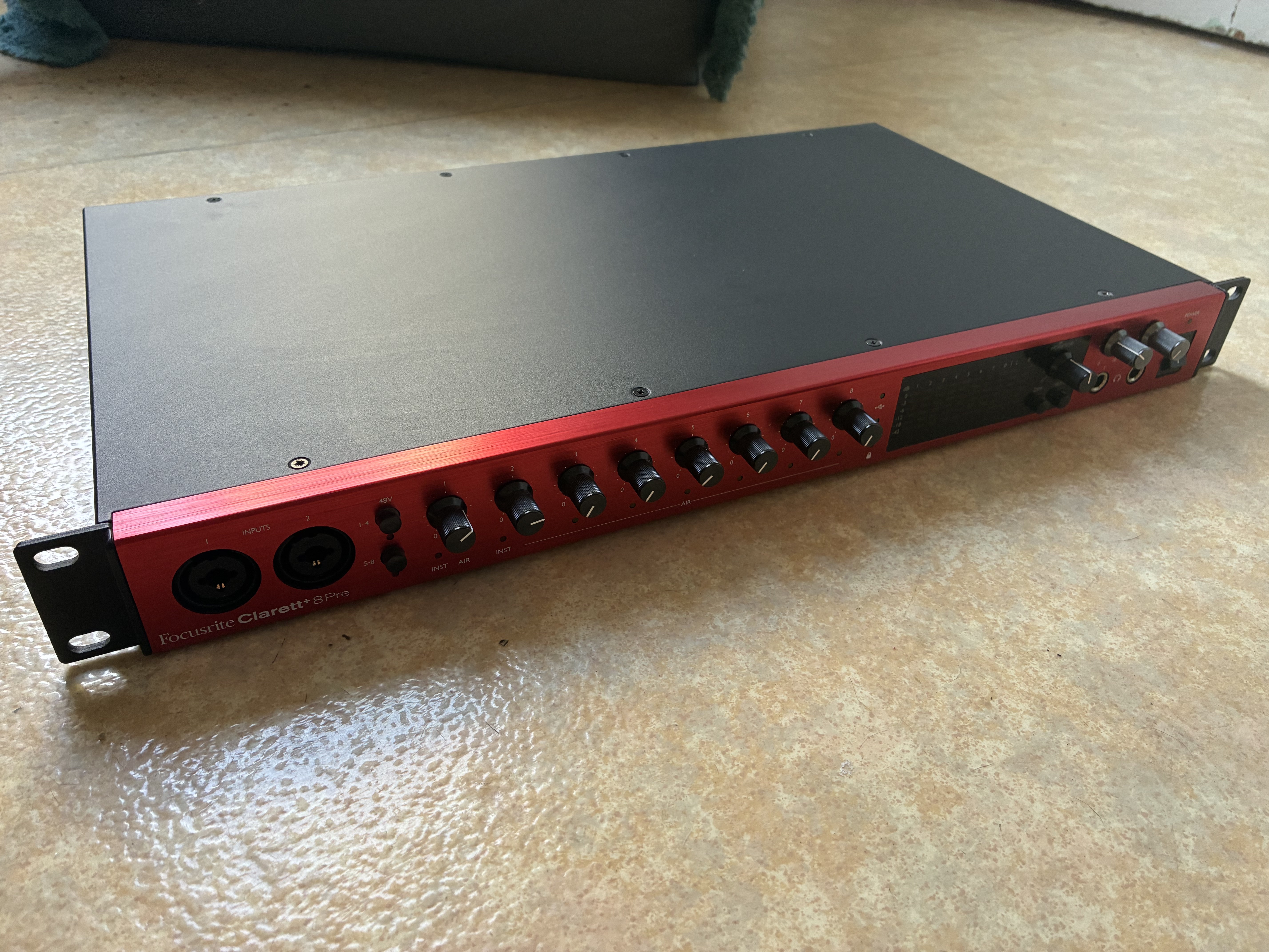 Vend Clarett+ 8Pre en excellent état