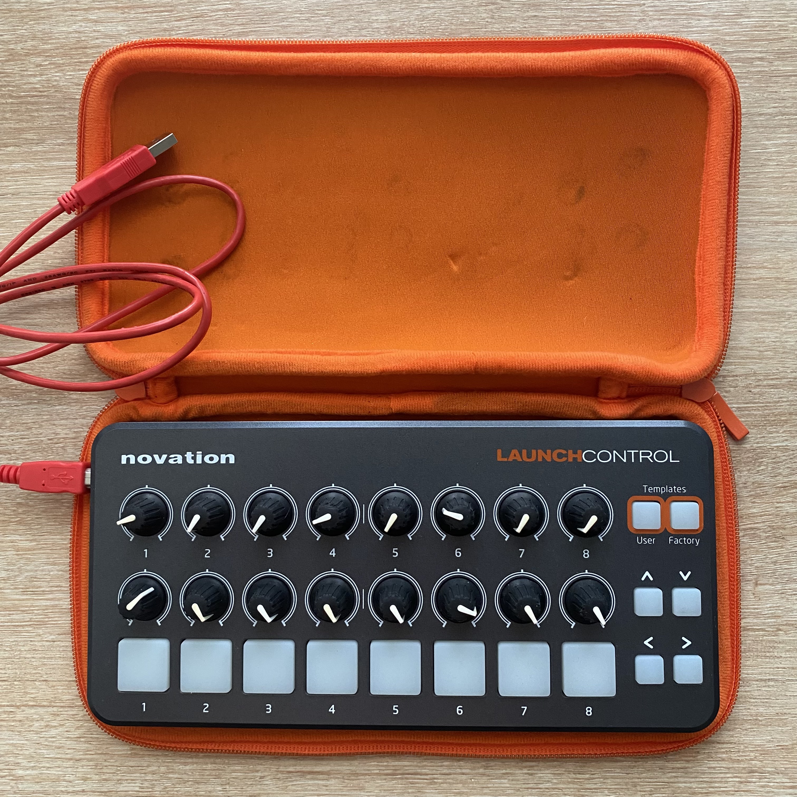 Novation Launch Control + Pochette