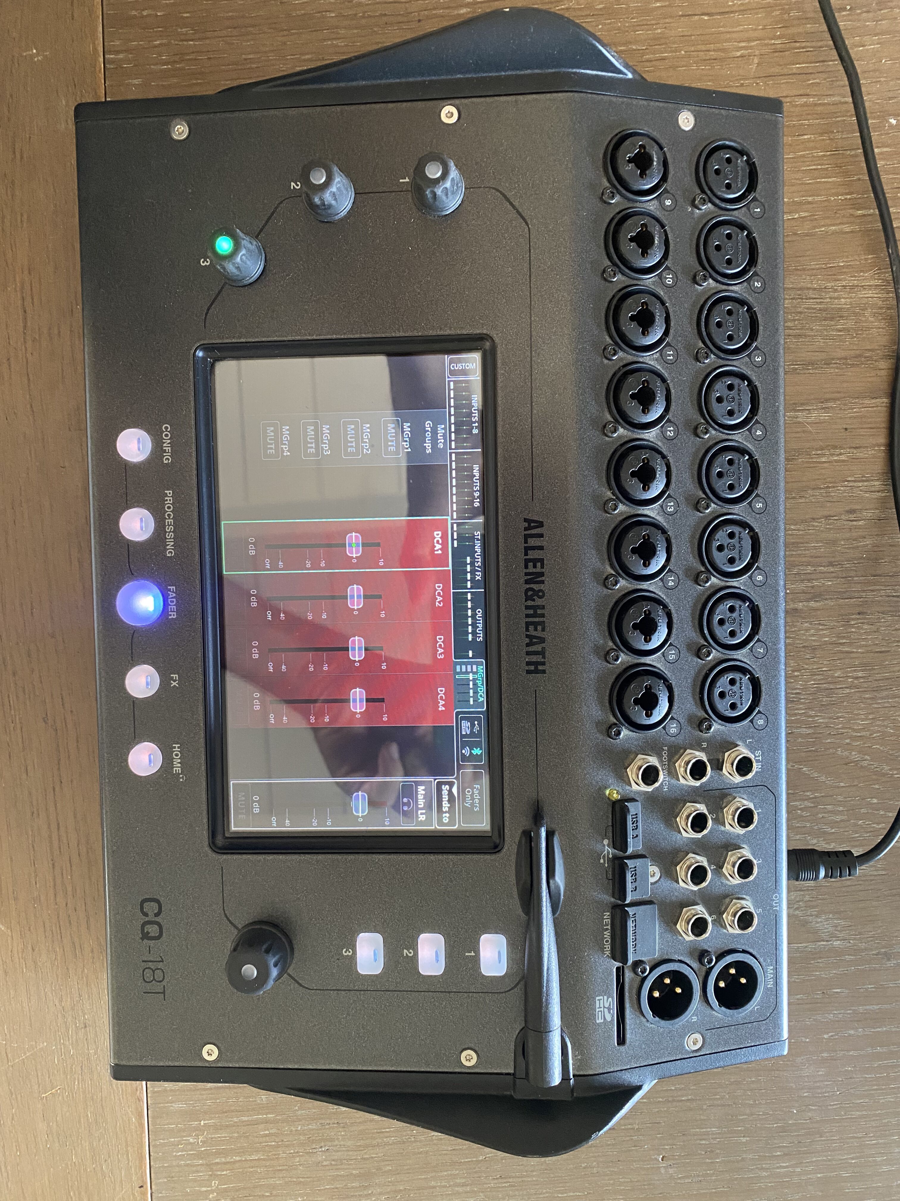 Allen & Heath CQ-18T
