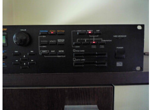 Roland JV-1080 (5156)