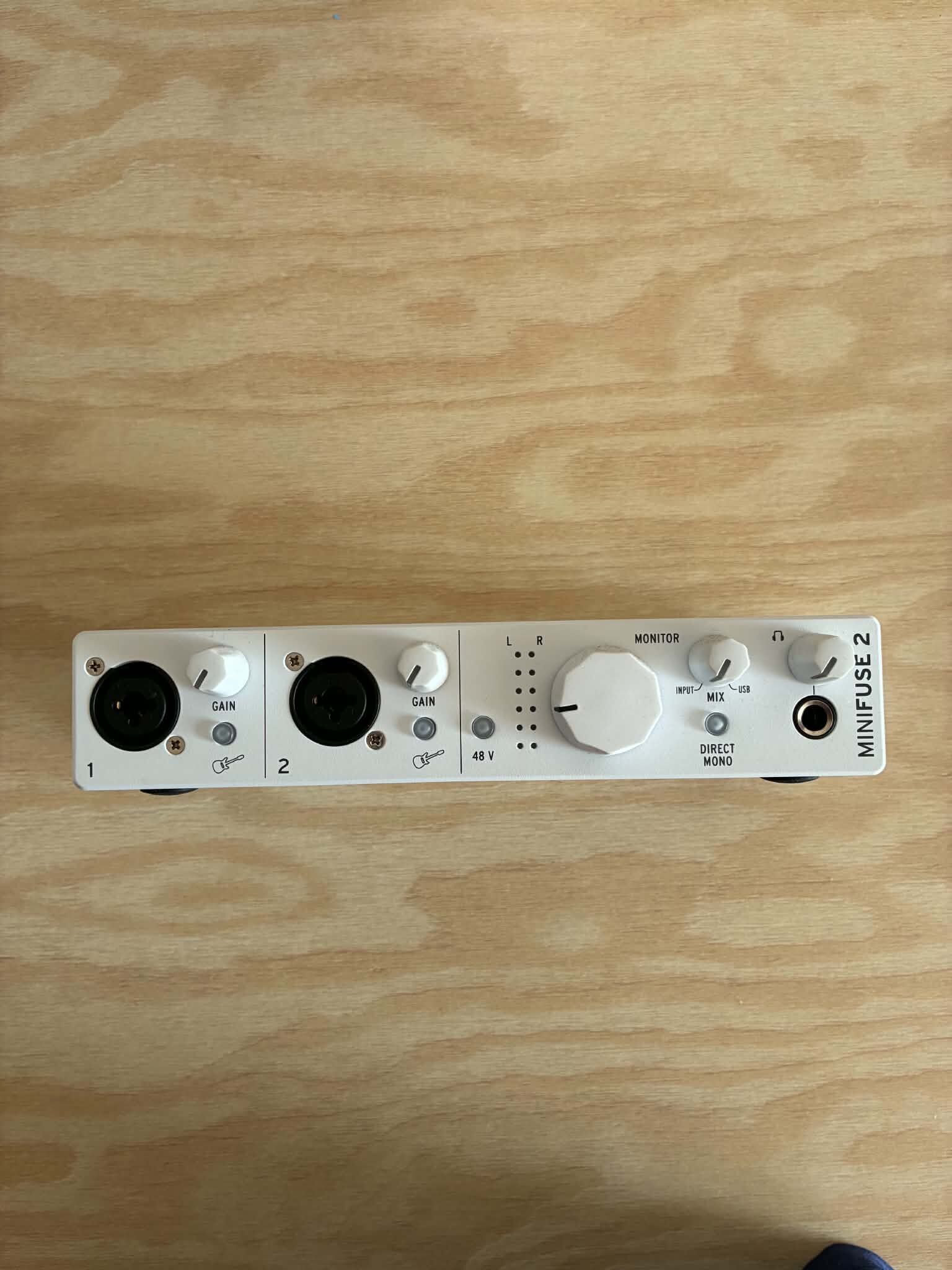 Vends Arturia Minifuse 2