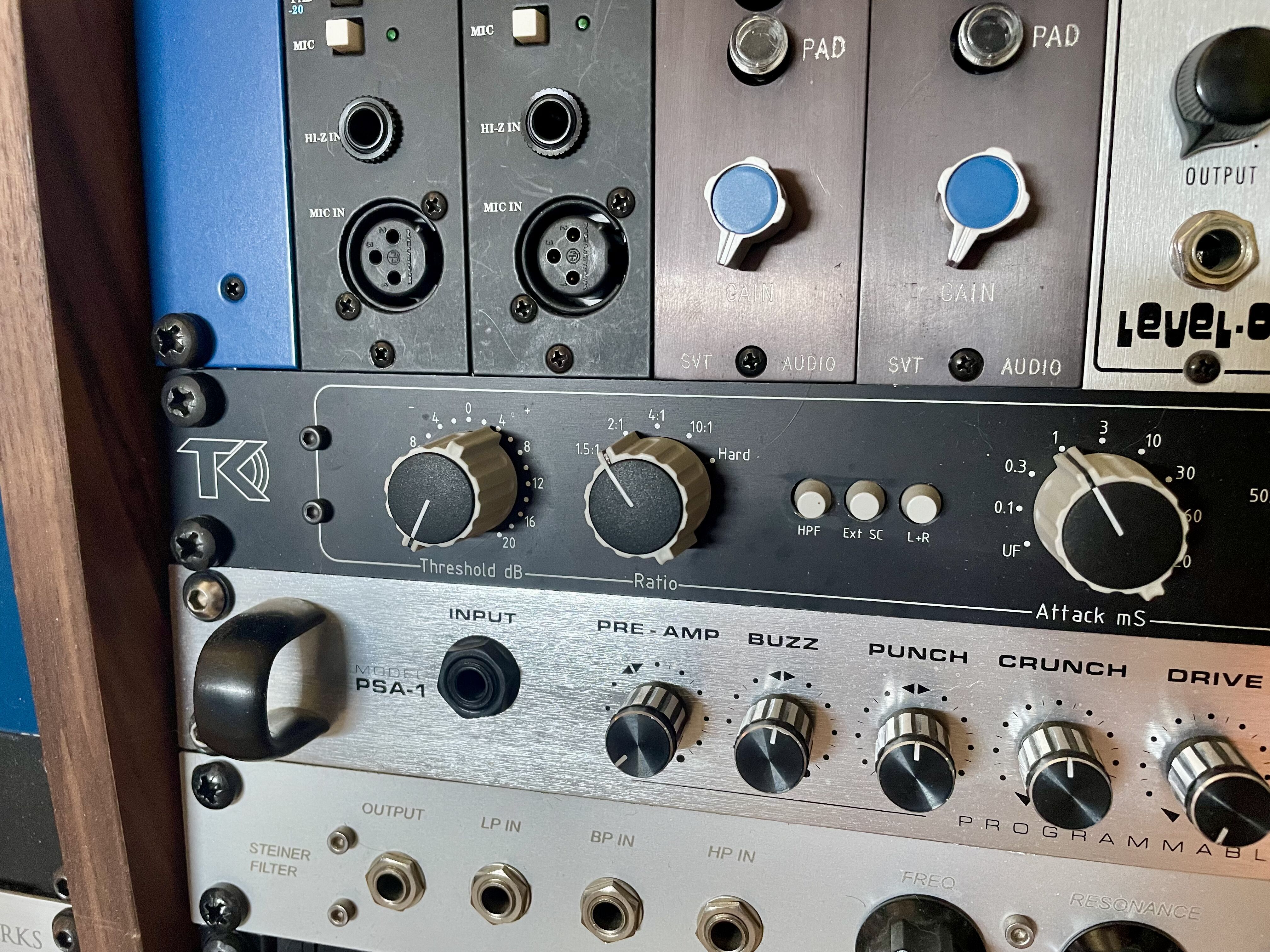 A vendre Compresseur TK Audio BC1 MK2