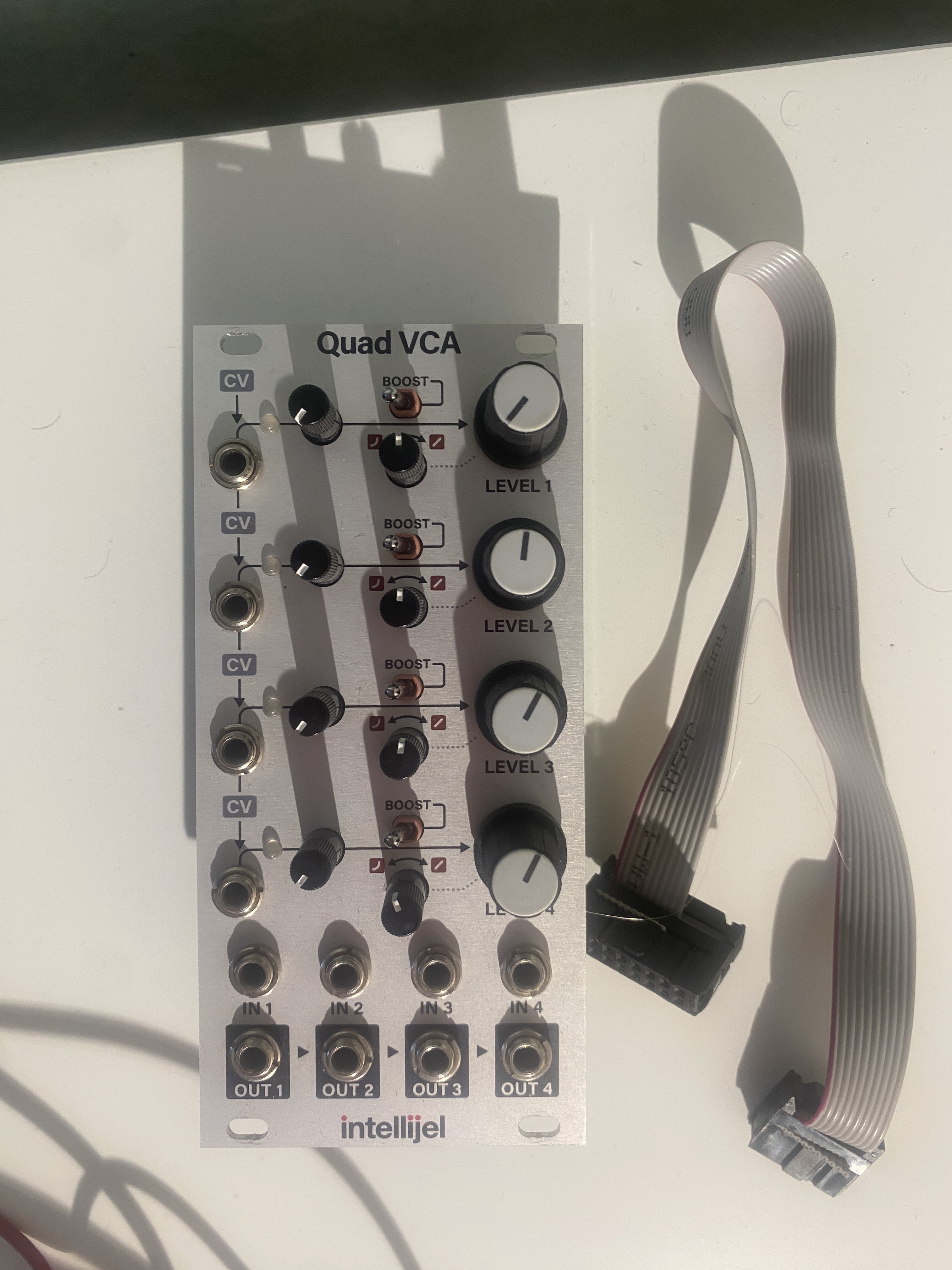 Intellijel Quad VCA – Module Eurorack – Excellent état