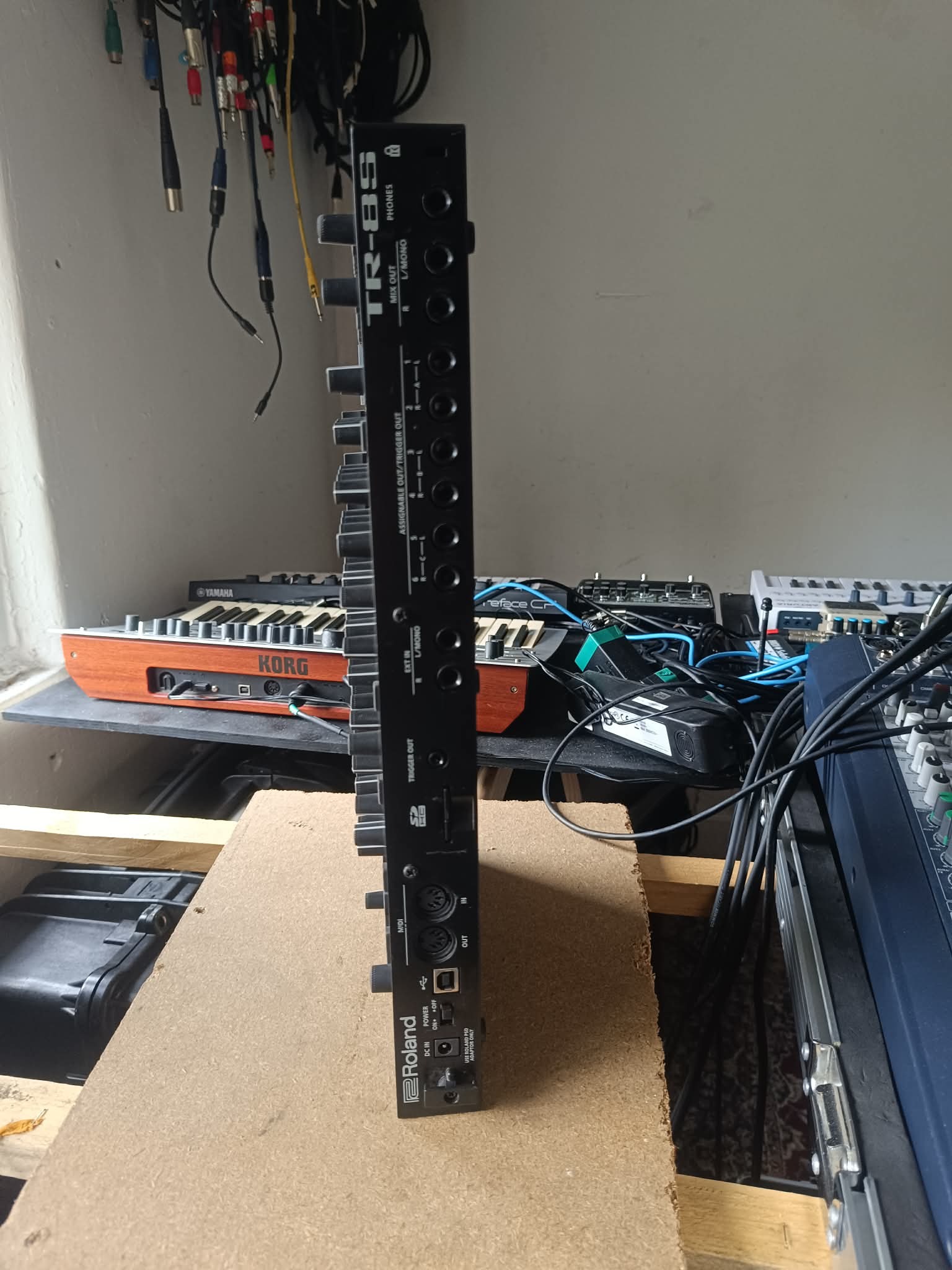 Roland TR-8S Rhythm Performer (93572)