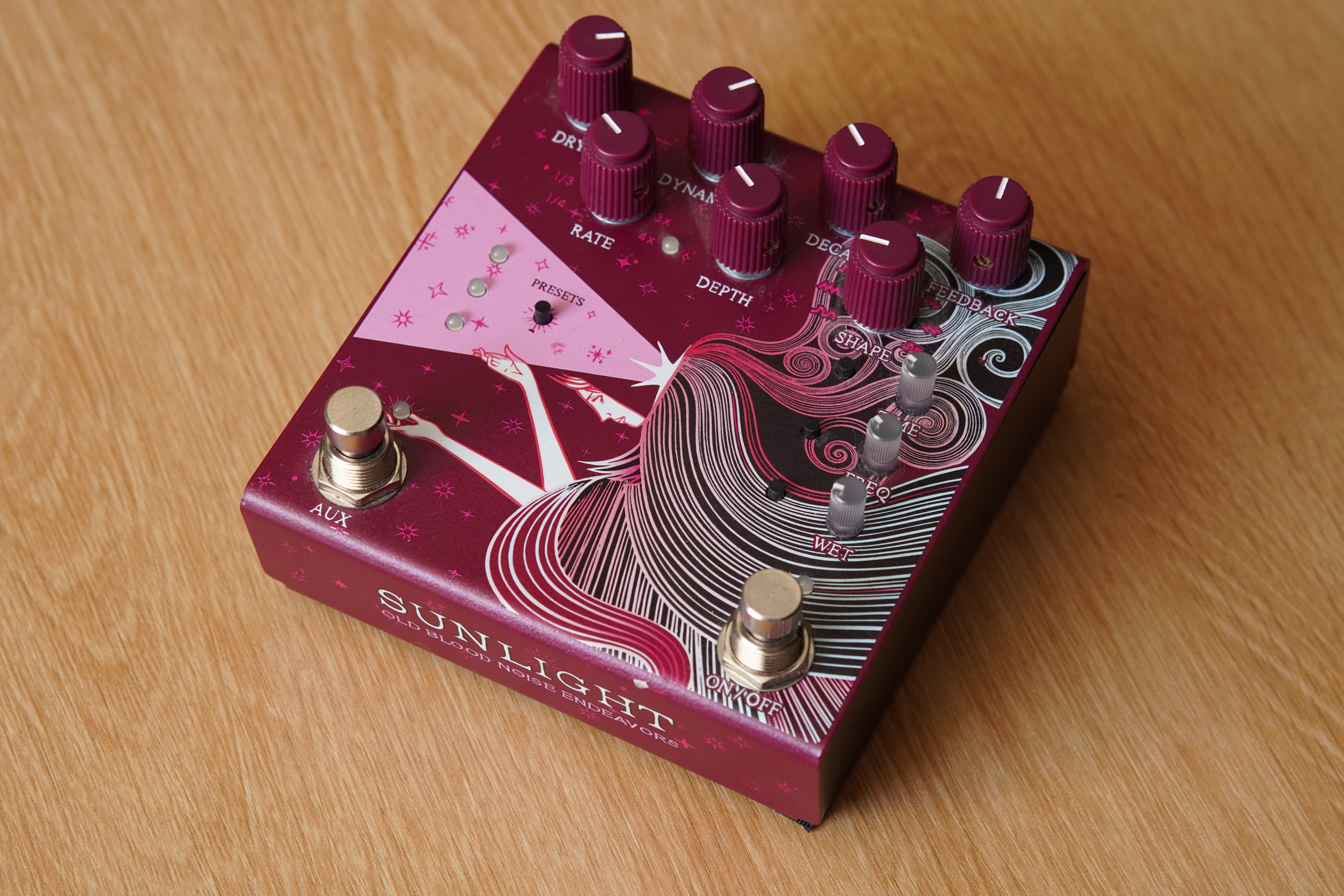 Old blood noise Sunlight stereo