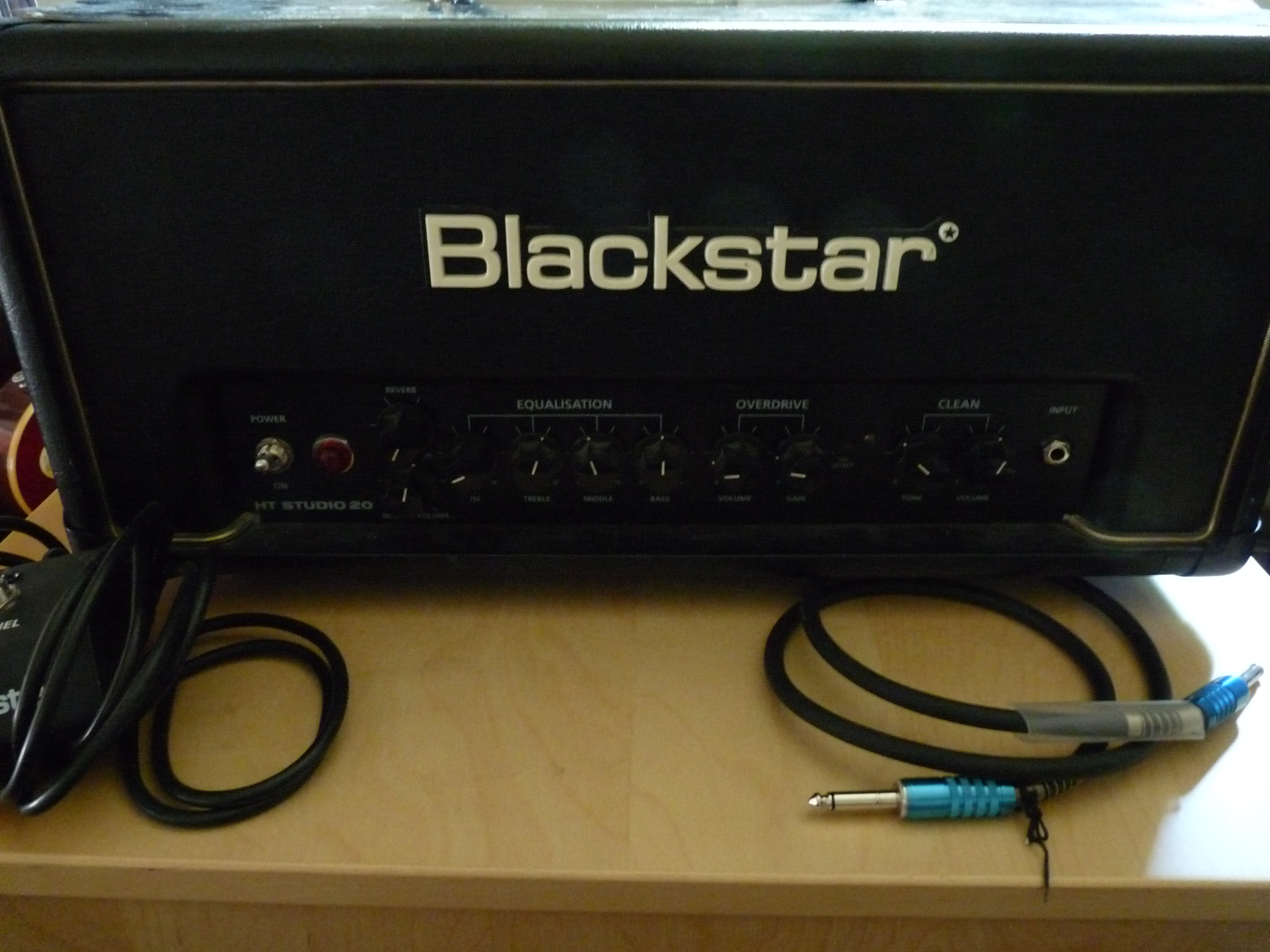 Vends tête d'ampli HT studio 20H