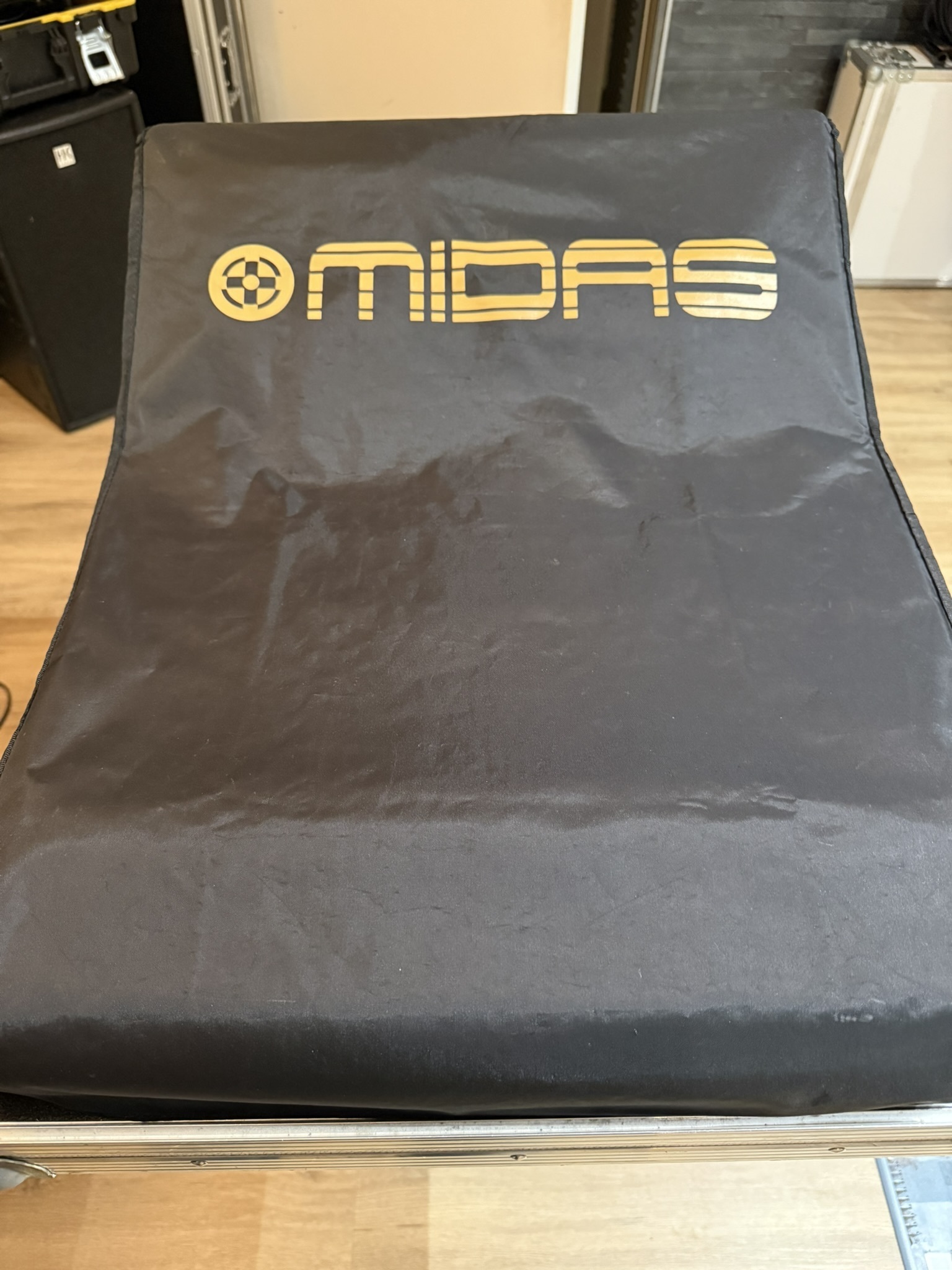 MIDAS M32R (+possibilité 2 x DL153)