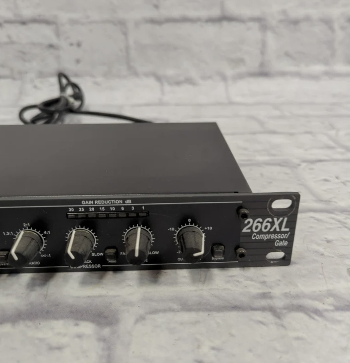 dbx 266XL (59611)
