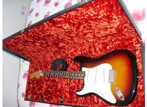 Fender American Vintage Series - '62 Stratocaster pour gaucher Sb