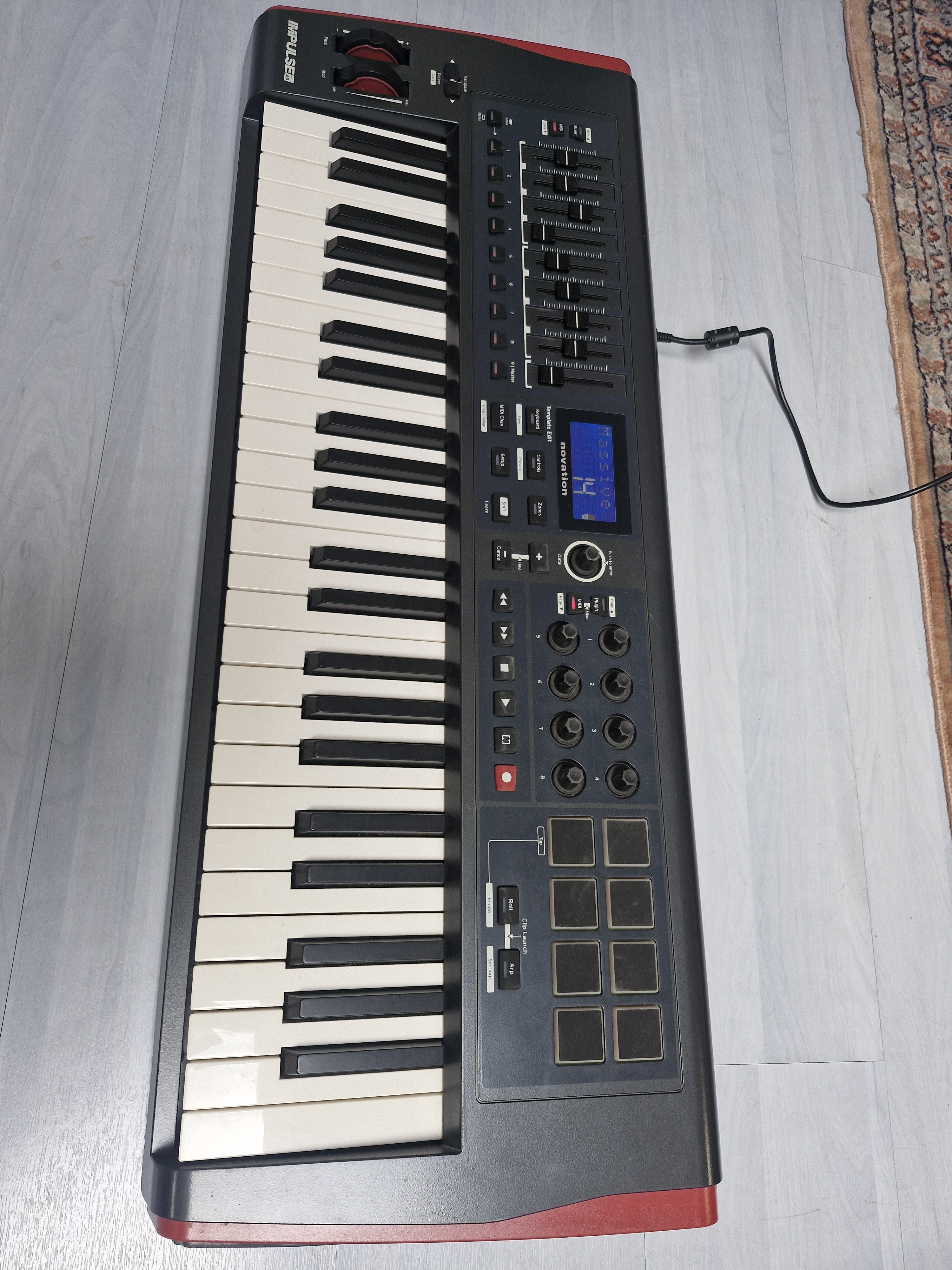 Vends clavier maître Midi 49 touches Novation Impulse 49 
