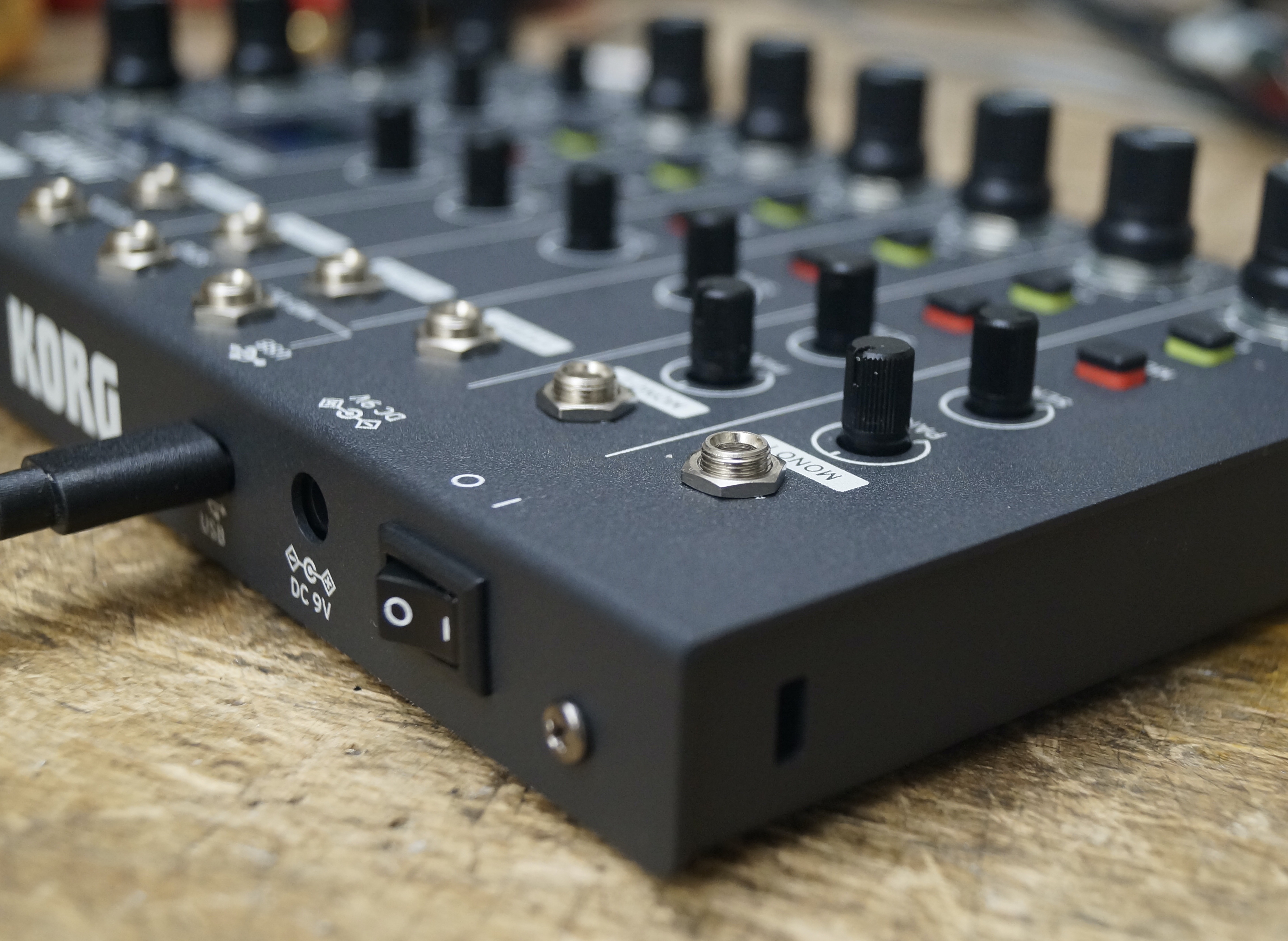 Korg NTS-4 inputs