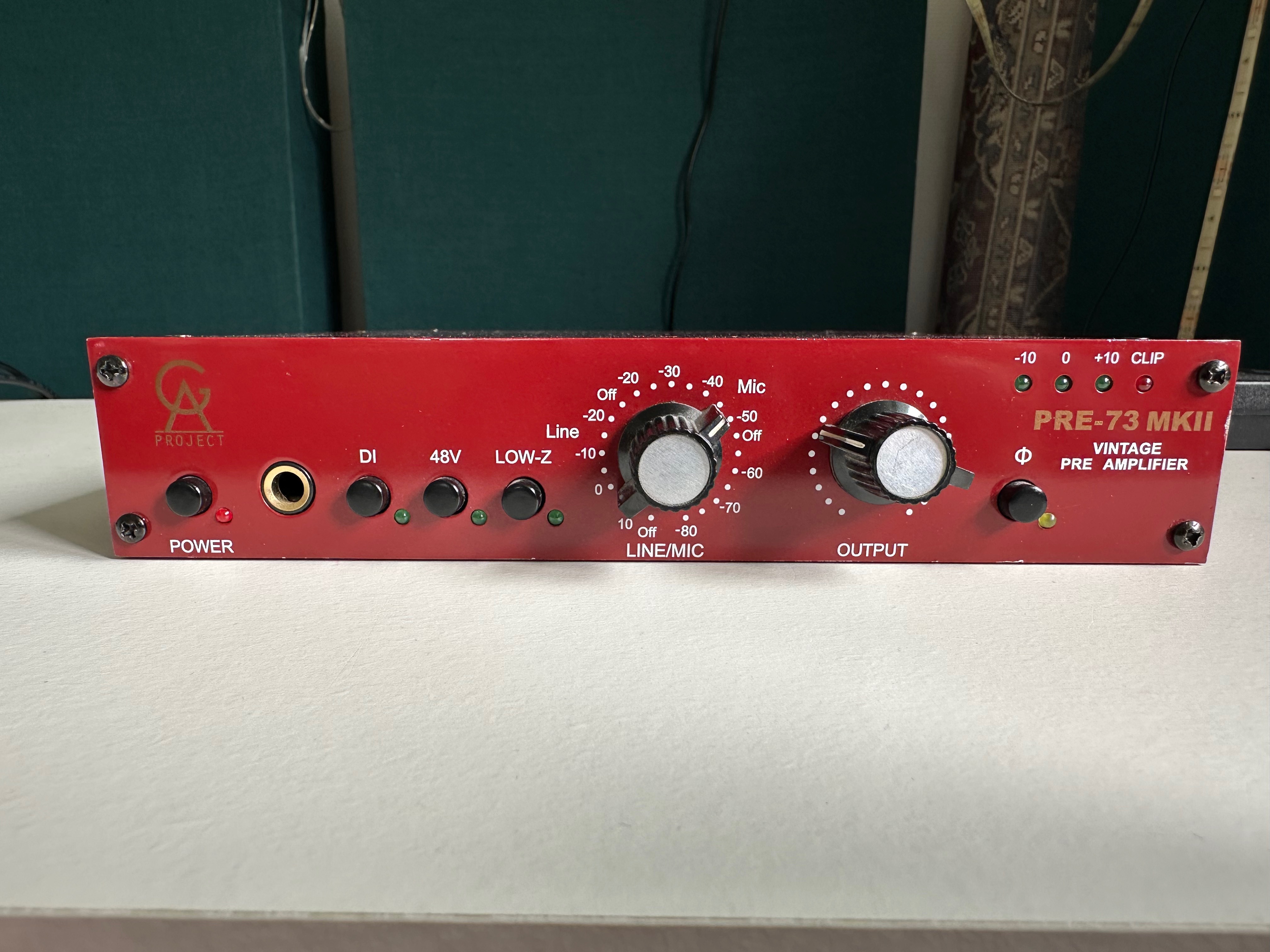 Golden Age Project PRE 73 mkII (préampli 1073 like)