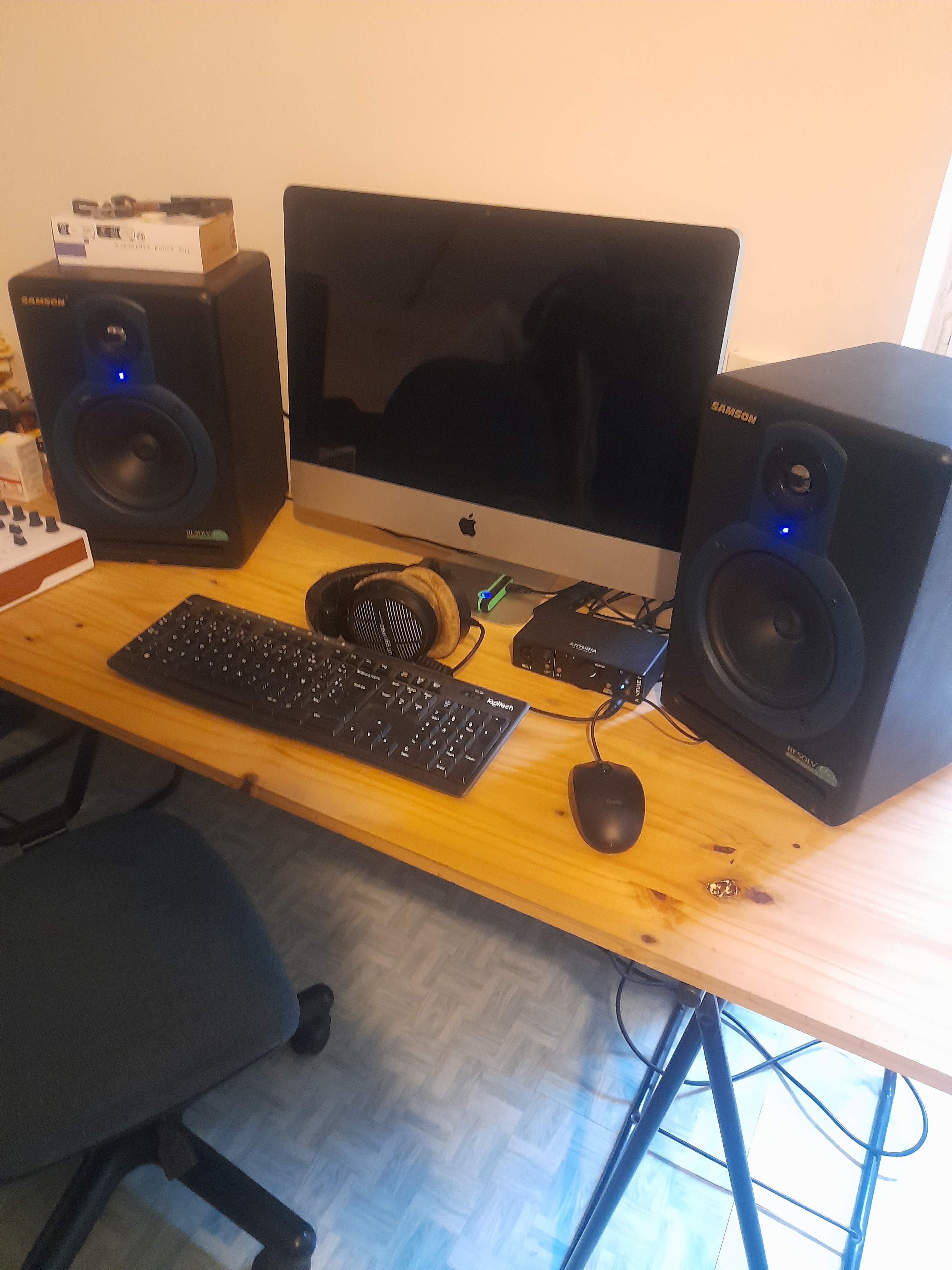 Vends Enceintes Monitoring Samson Resolv 65a