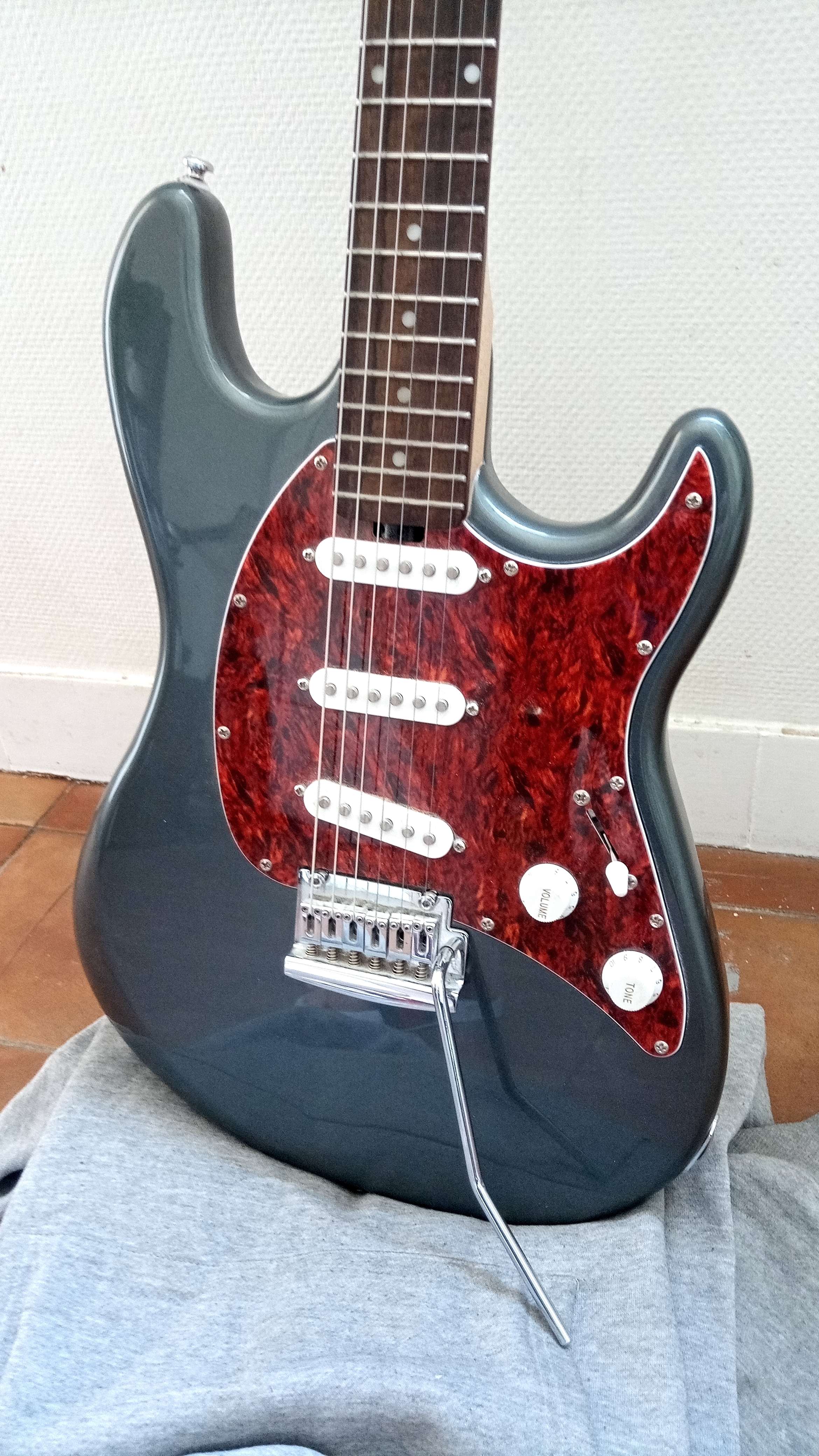 vends Sterling cutlass CT30SSS