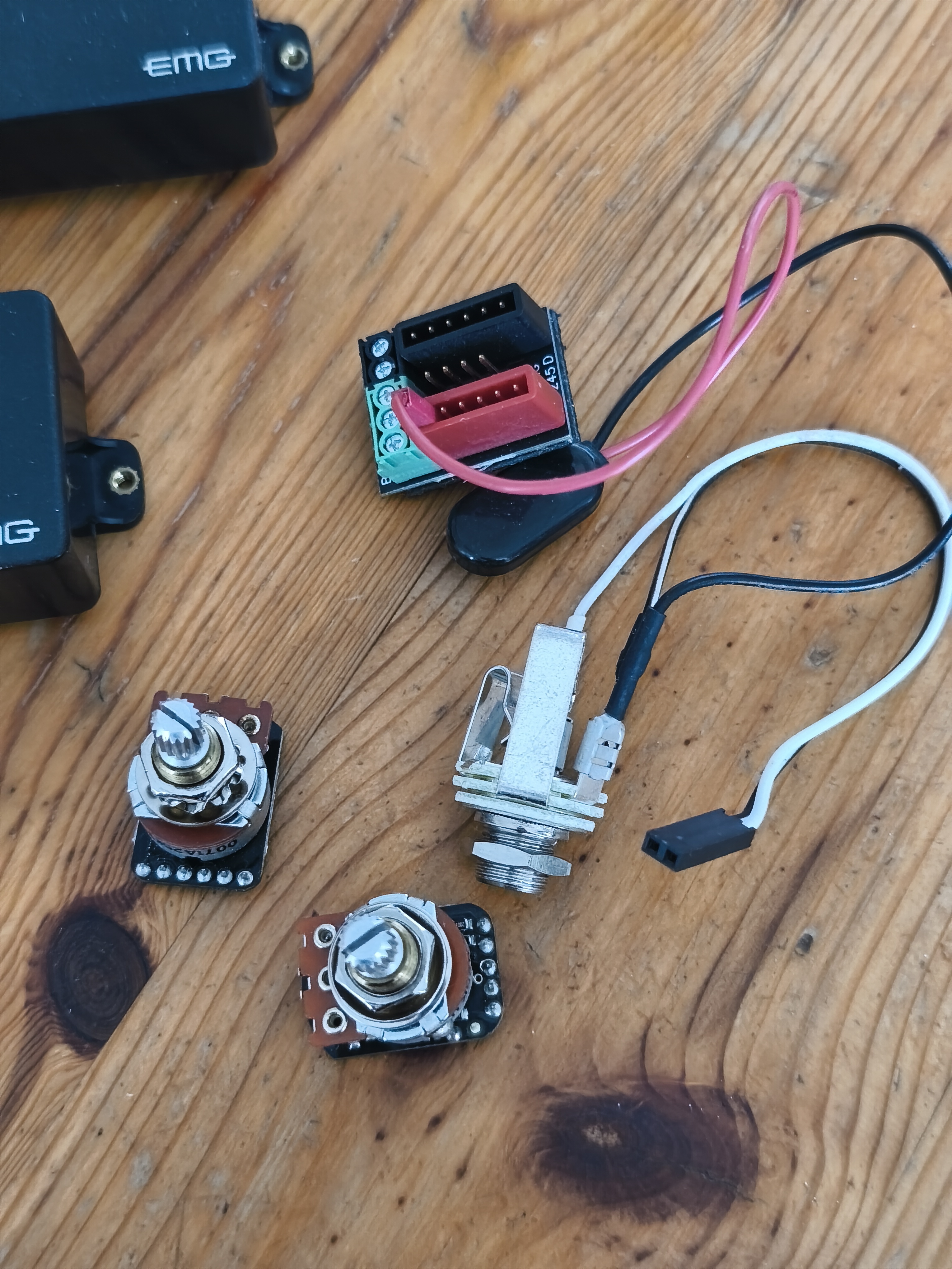 EMG 81 (36452)