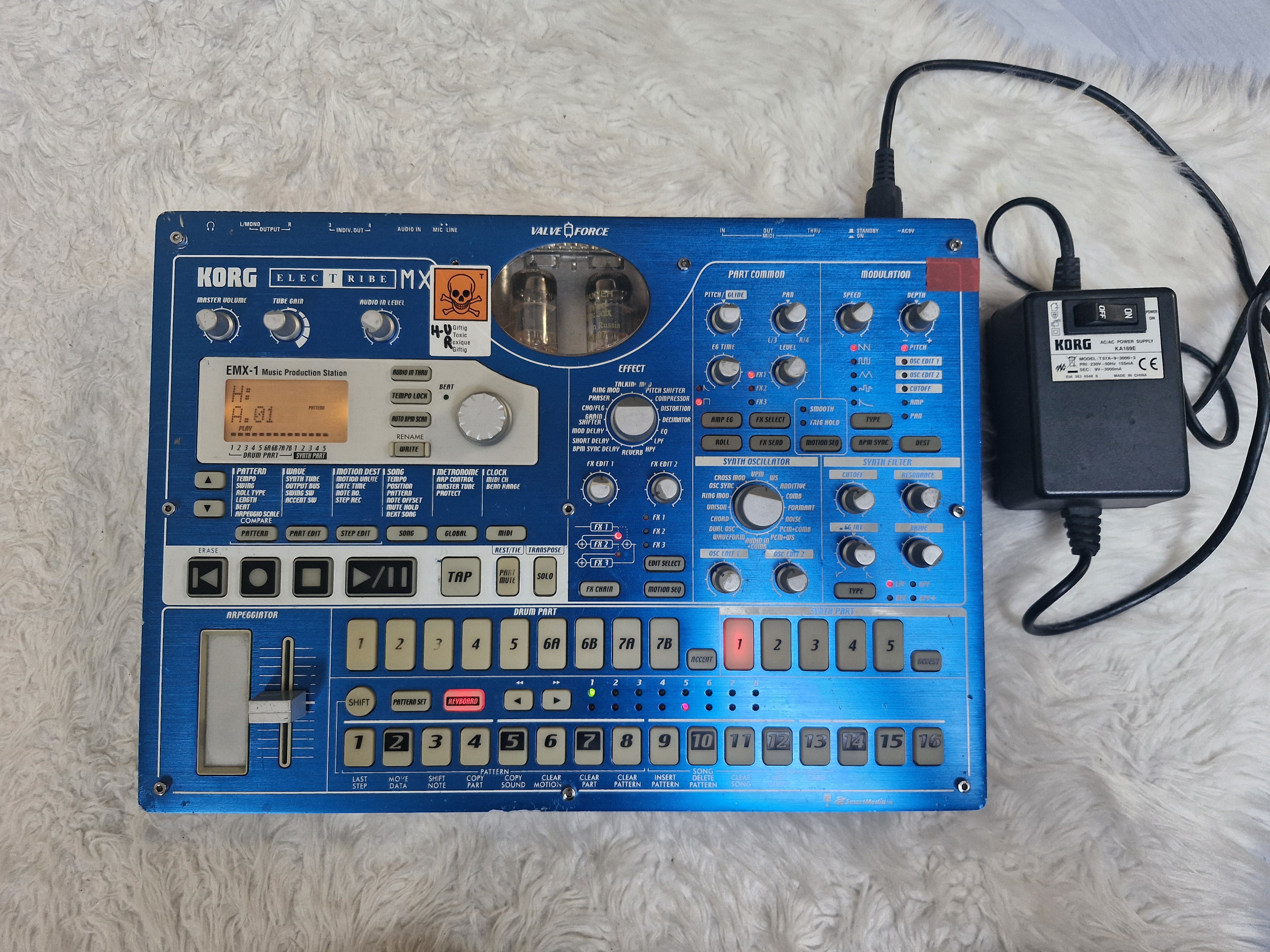 Vends Korg ElecTribe EMX1SD