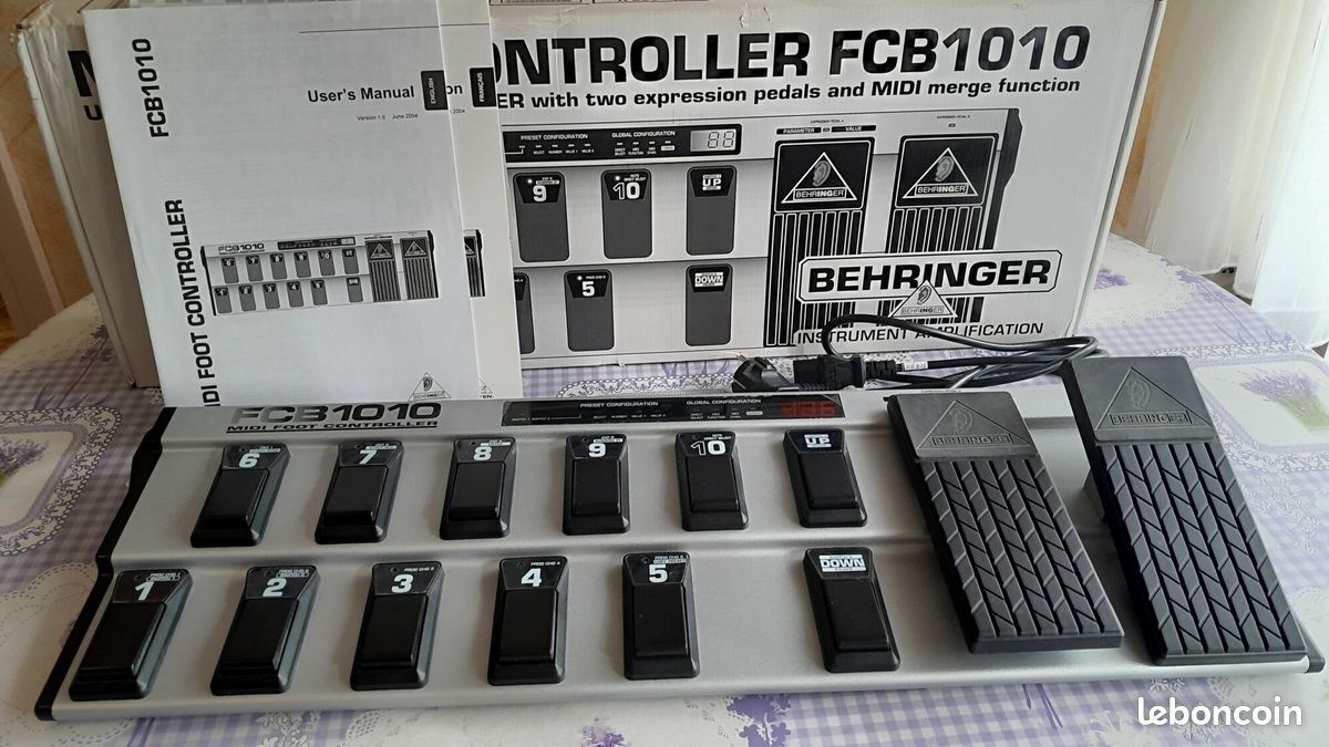 FCB1010 (Pédalier MIDI controler)