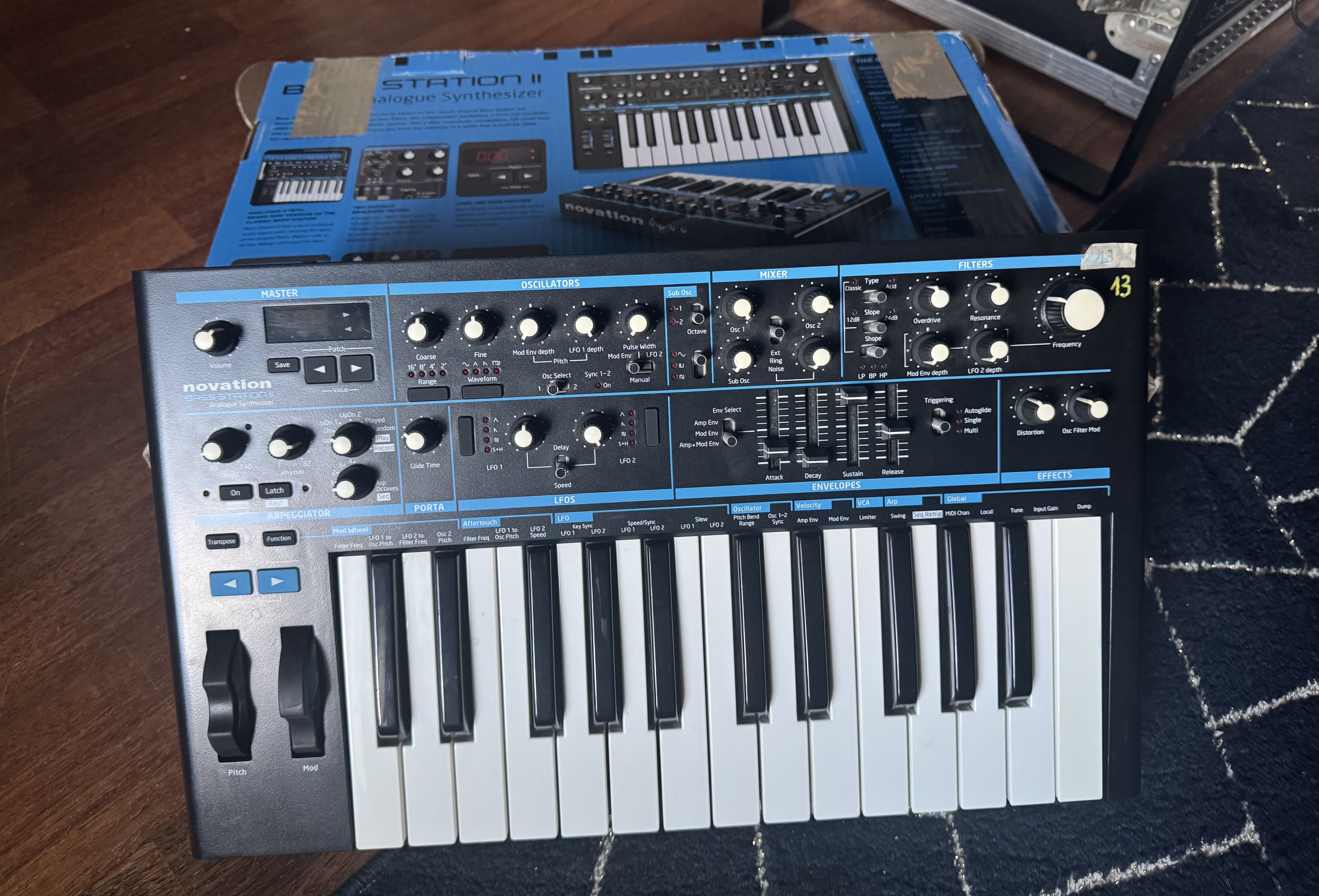 NOVATION BASS STATION II