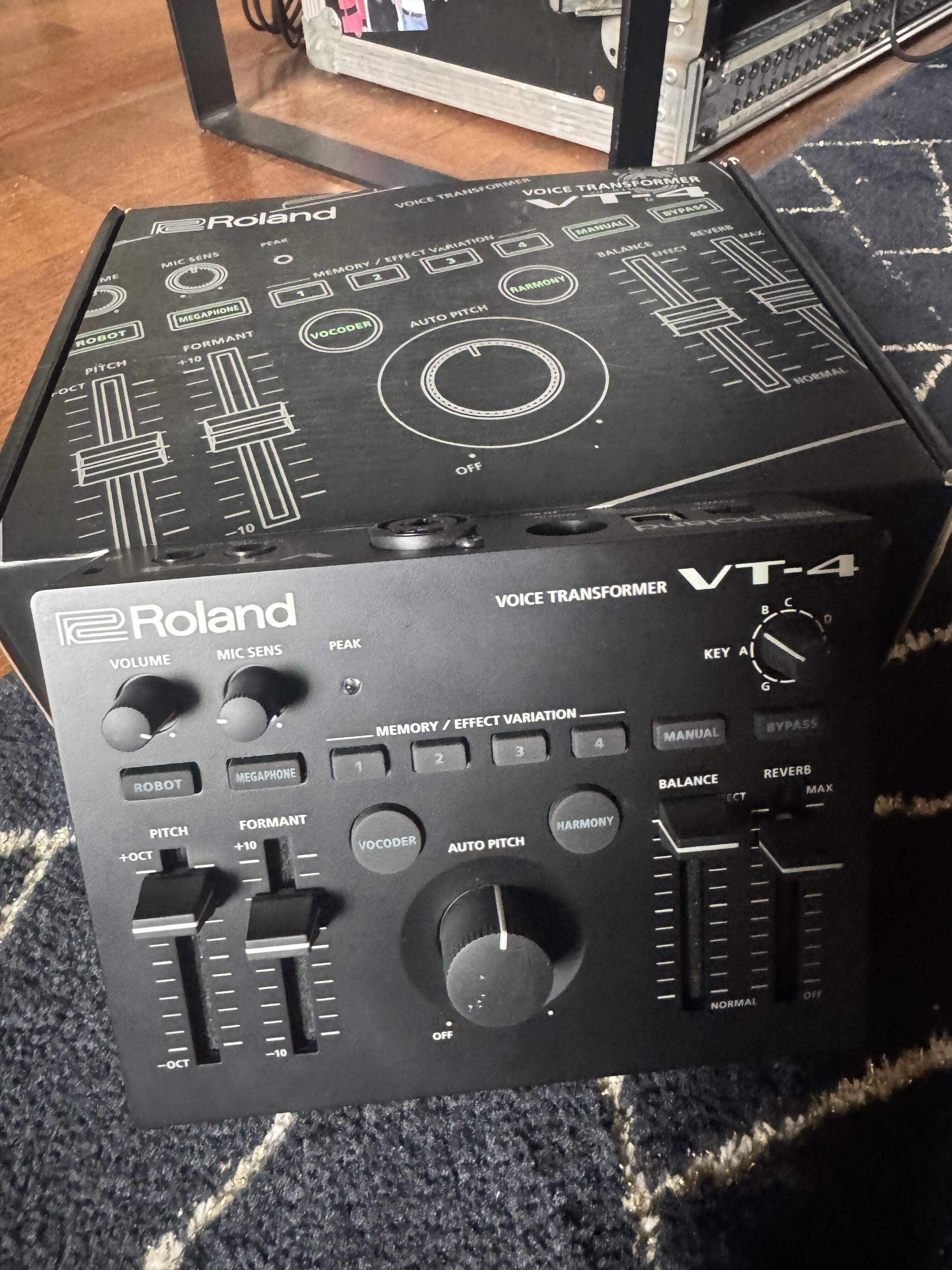 ROLAND VT-4 Voice Transformer
