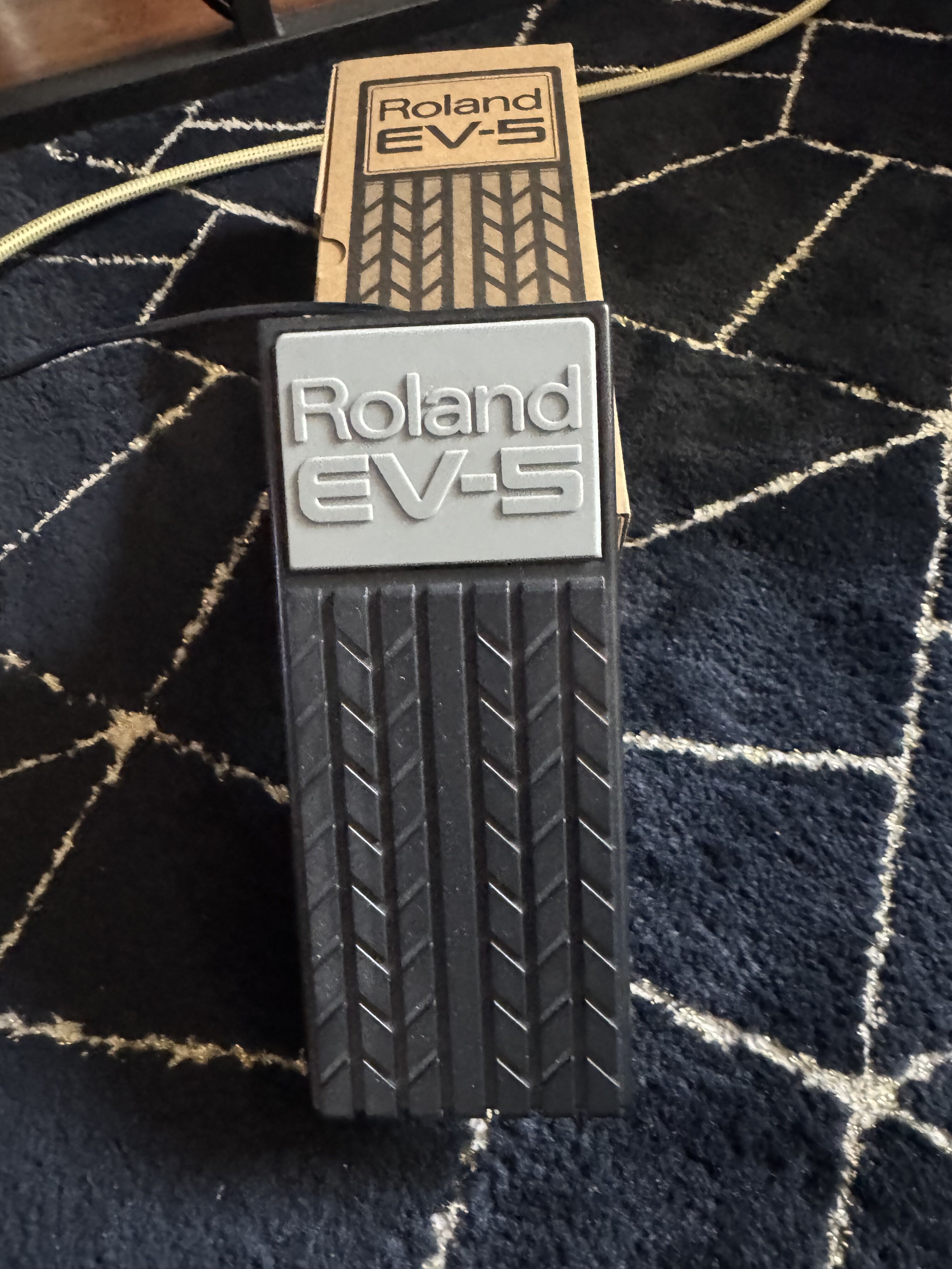 ROLAND EV-5