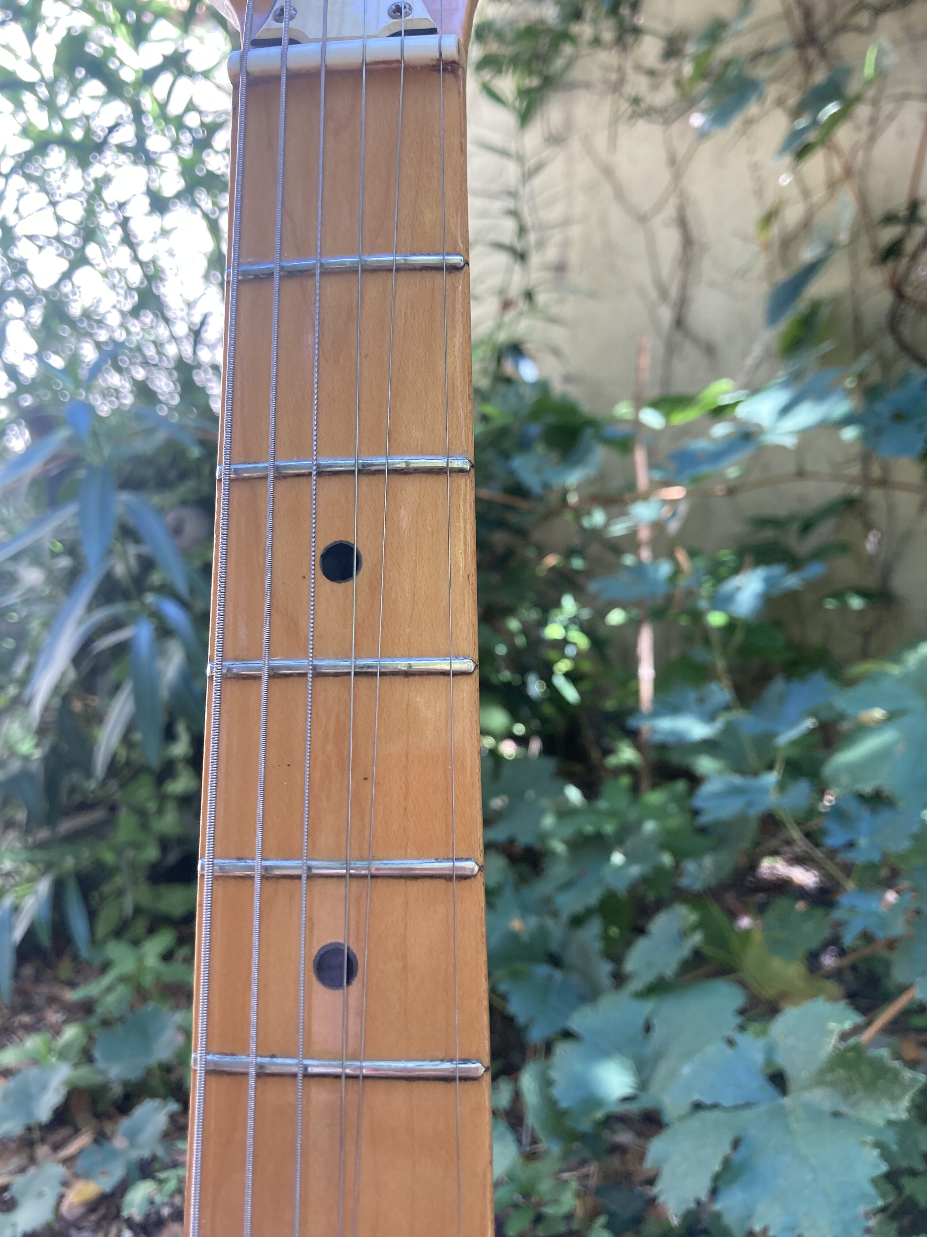 07 Almirez Stratocaster Frets