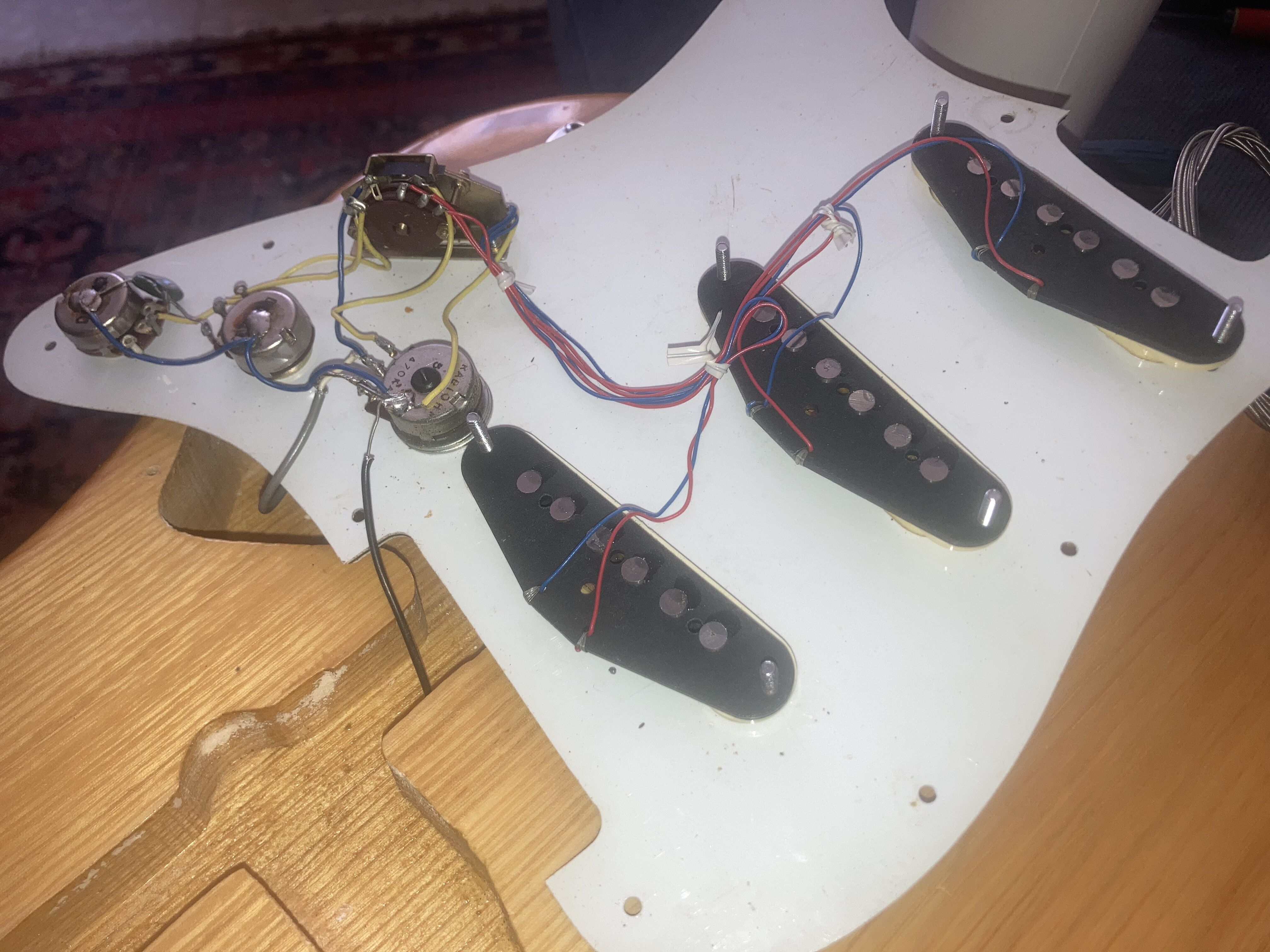08 Almirez Stratocaster  Pickguard