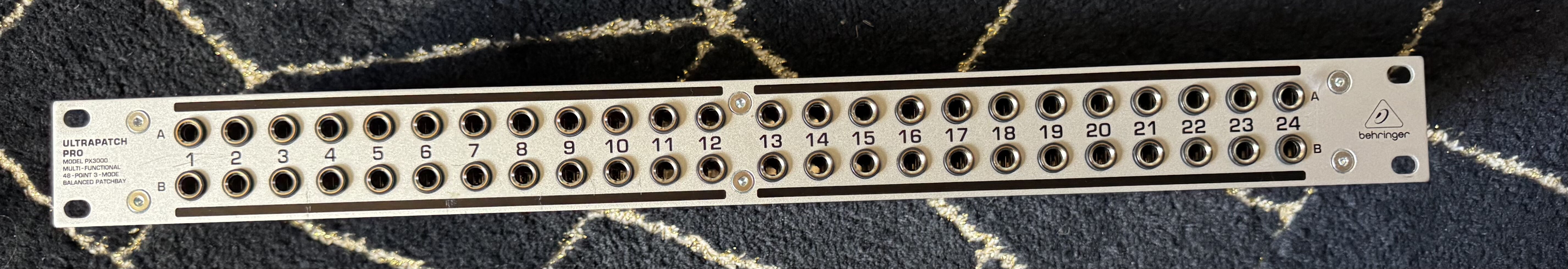 BEHRINGER ULTRAPATCH PRO PX3000
