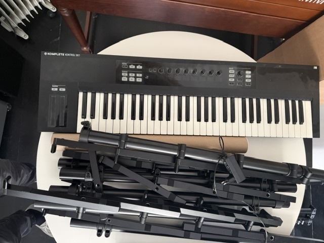 Komplete Kontrol S61