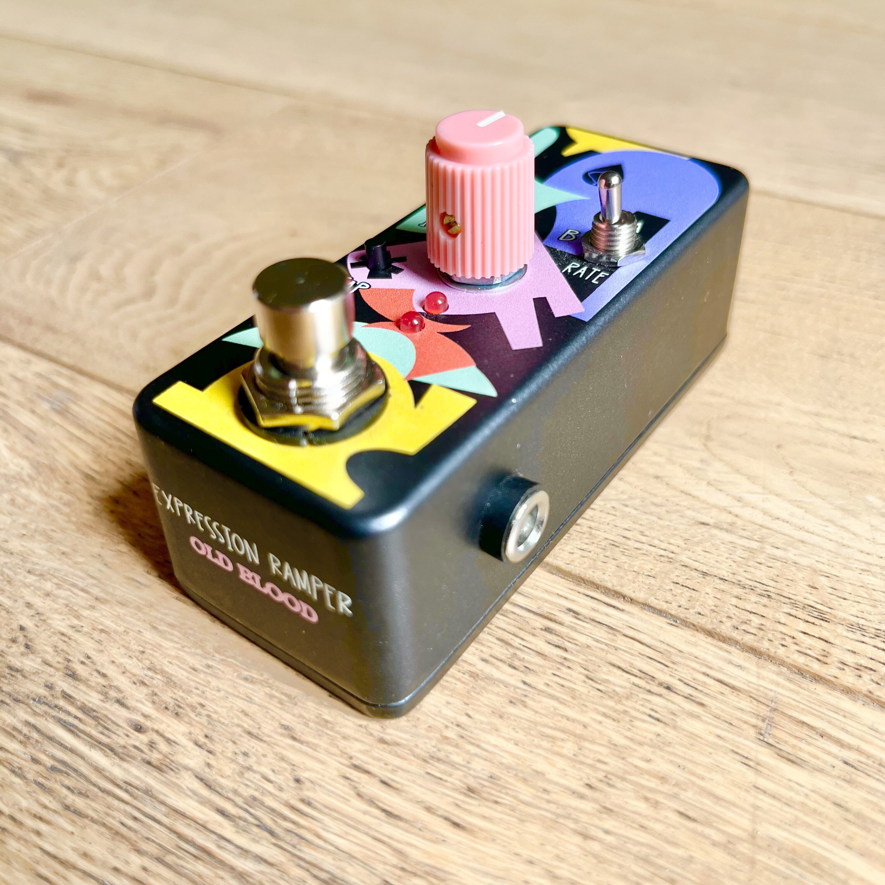 Old Blood Noise Endeavors Expression Ramper HK (49950)