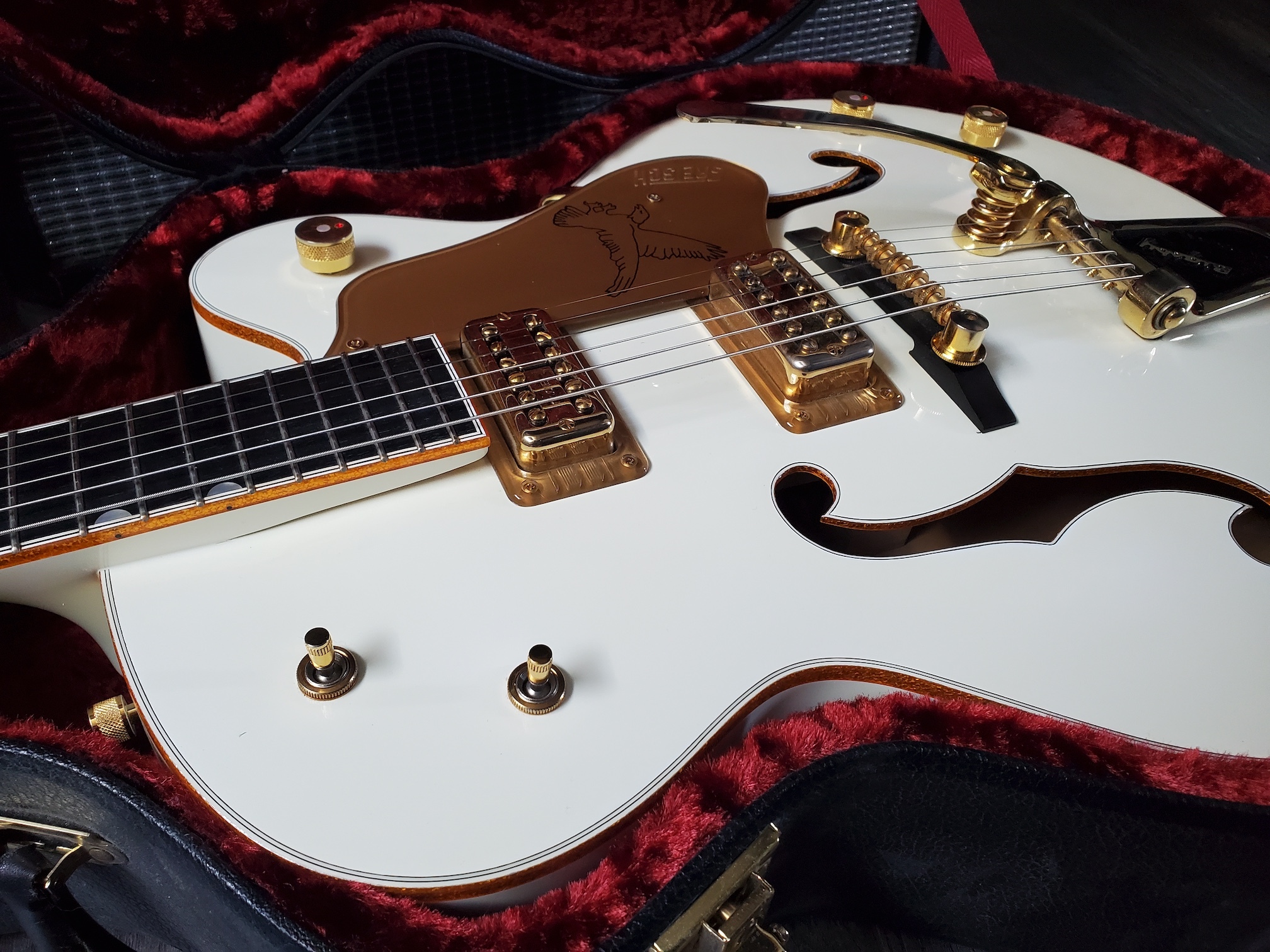 Vends Gretsch White Falcon G6136T TV Jones