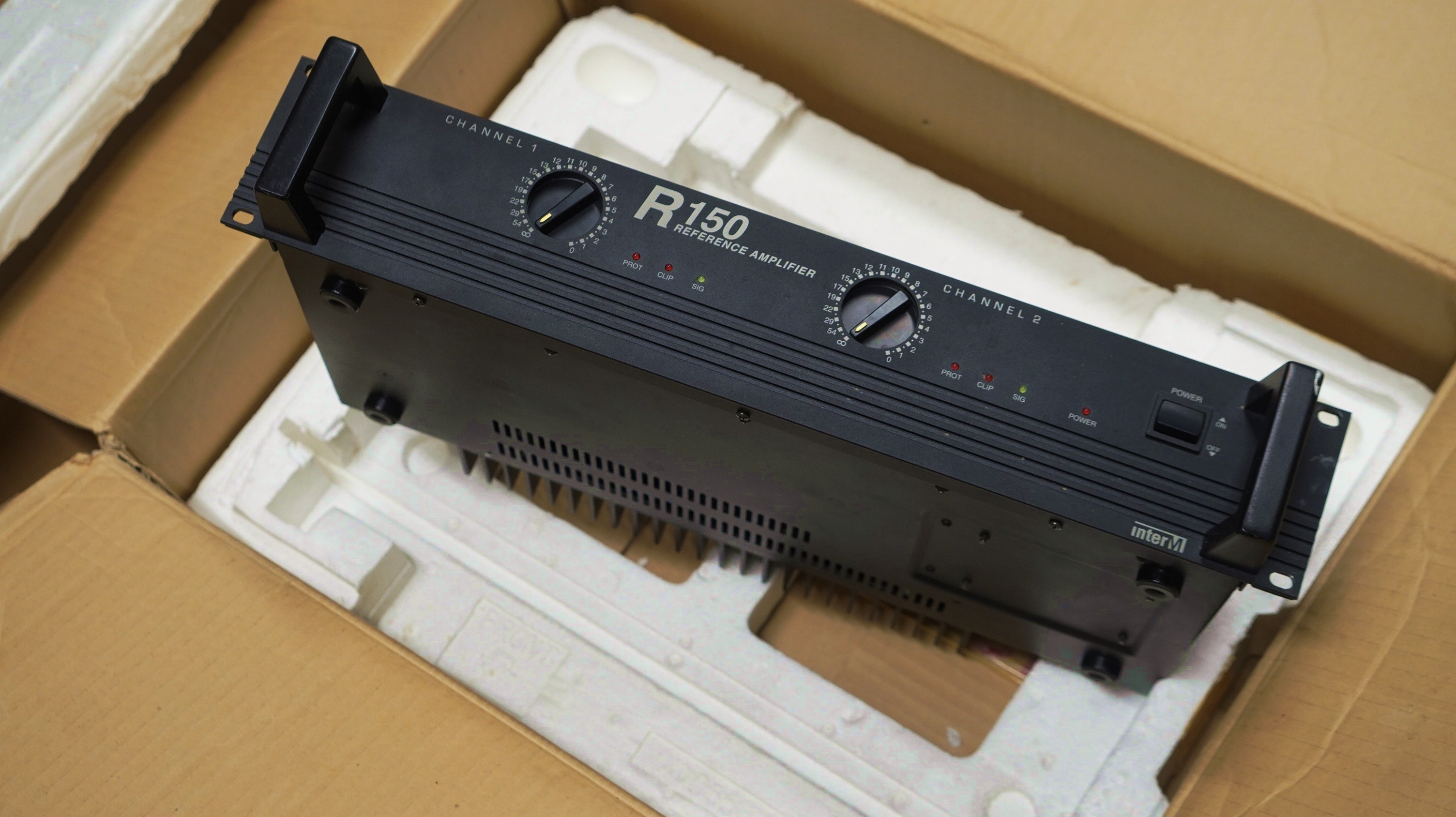 Amplificateur de puissance 75-150 watts, 2 canaux 4 sorties InterM-R150_possibilité 2 câble HP