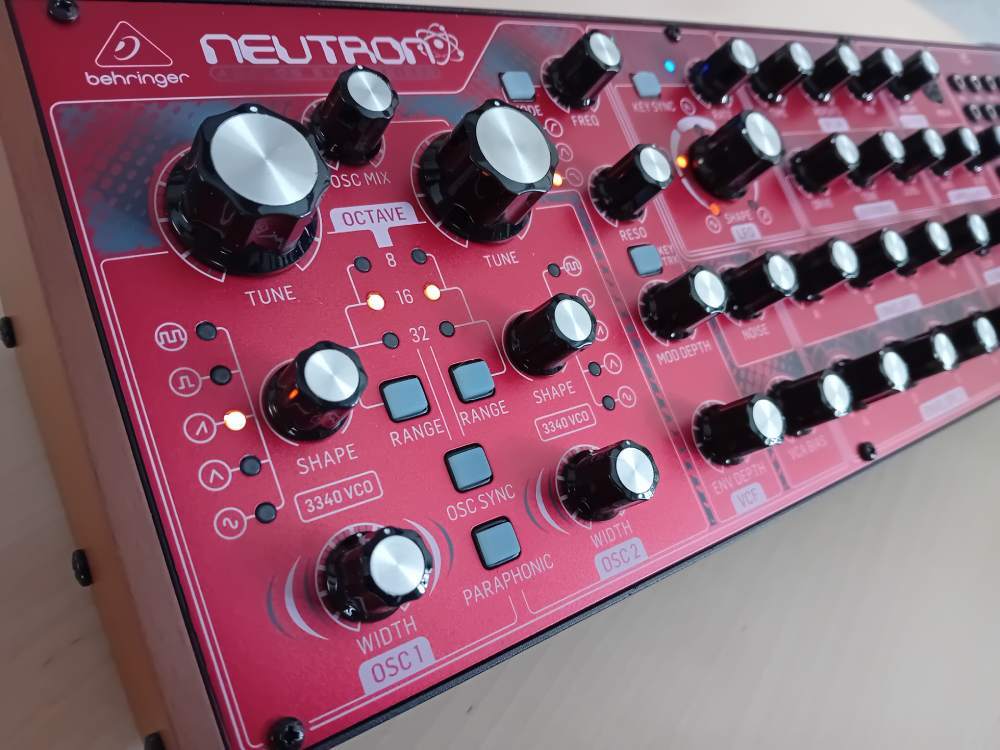Behringer Neutron (80471)