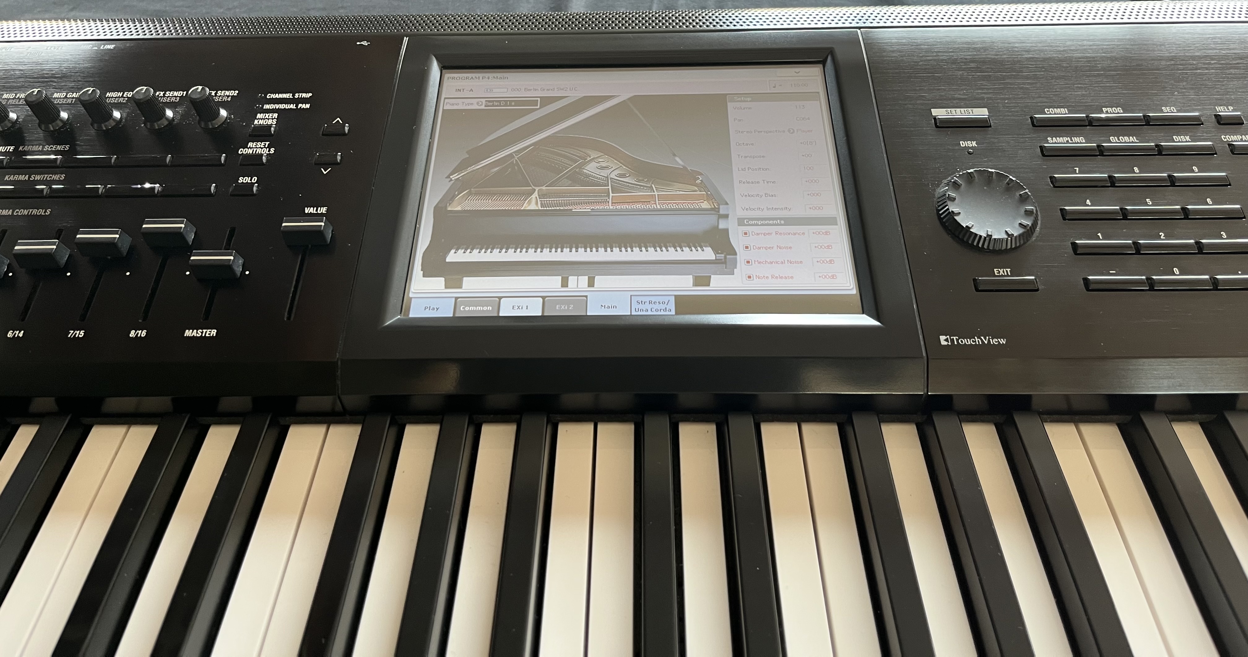 Vends Korg Kronos 2 88 