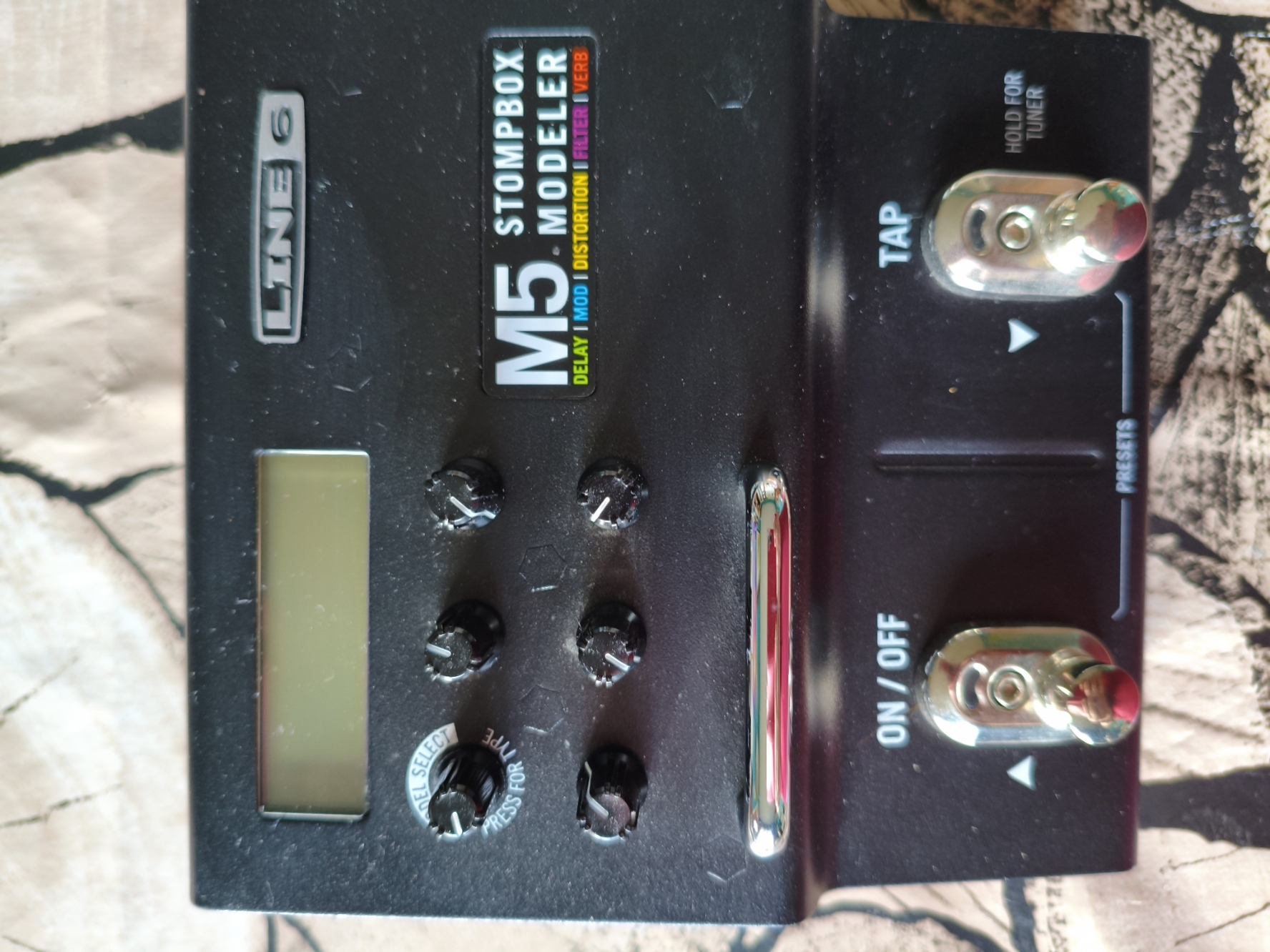 LINE 6 M5 + Chocolate Plus M-Wave + adaptateur Midi sans fil
