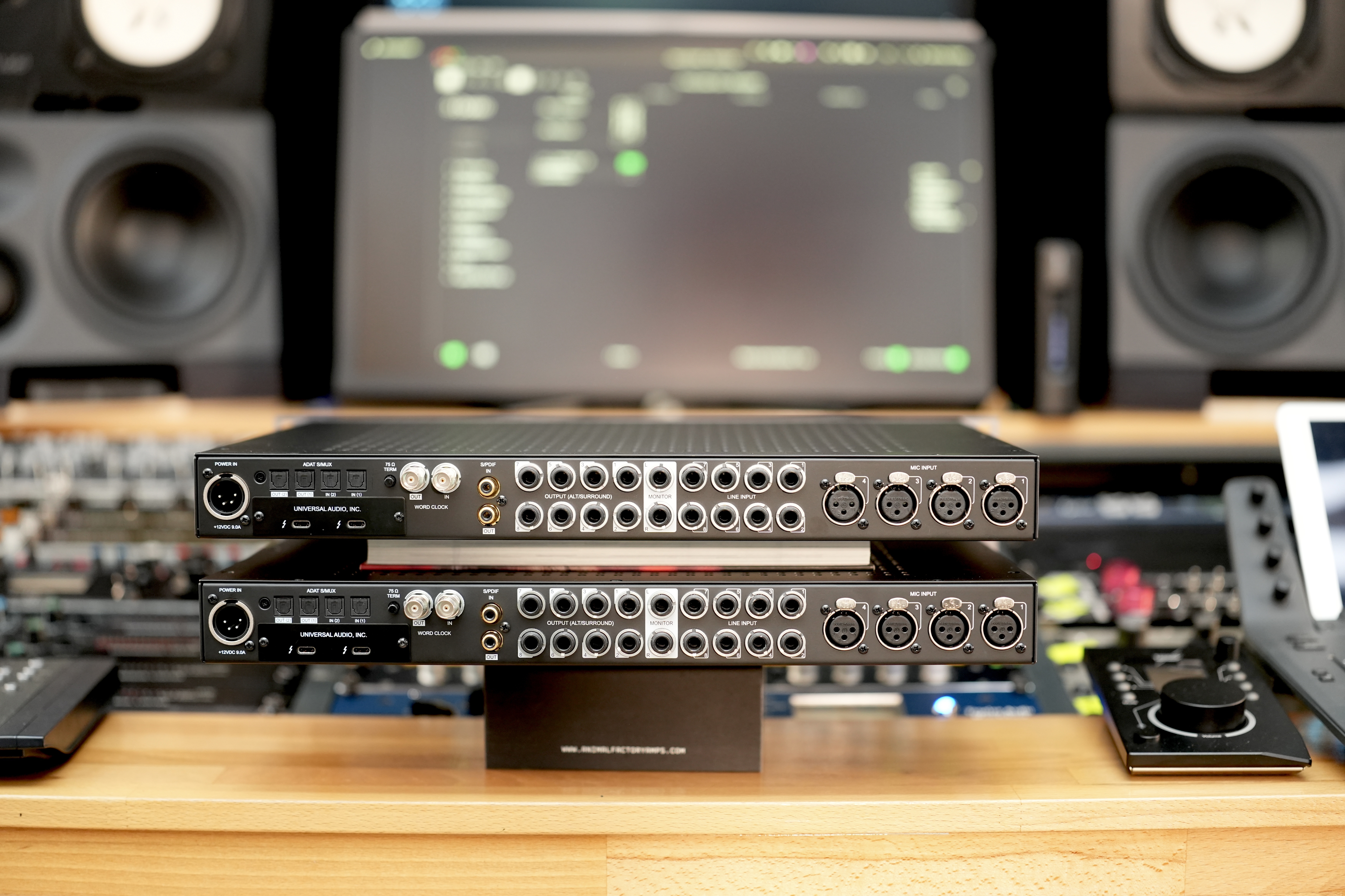 Universal Audio Apollo x8 (11295)