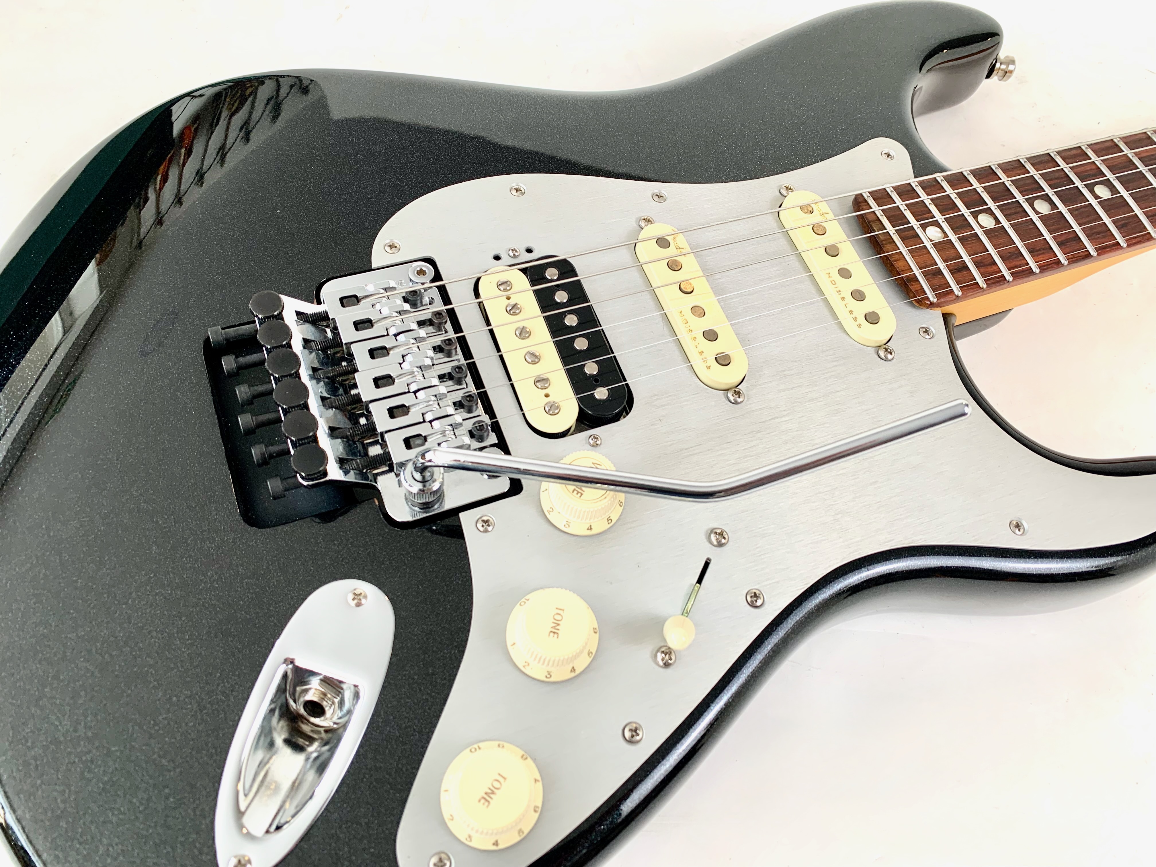 Fender American Ultra Luxe Stratocaster Floyd Rose HSS (70034)