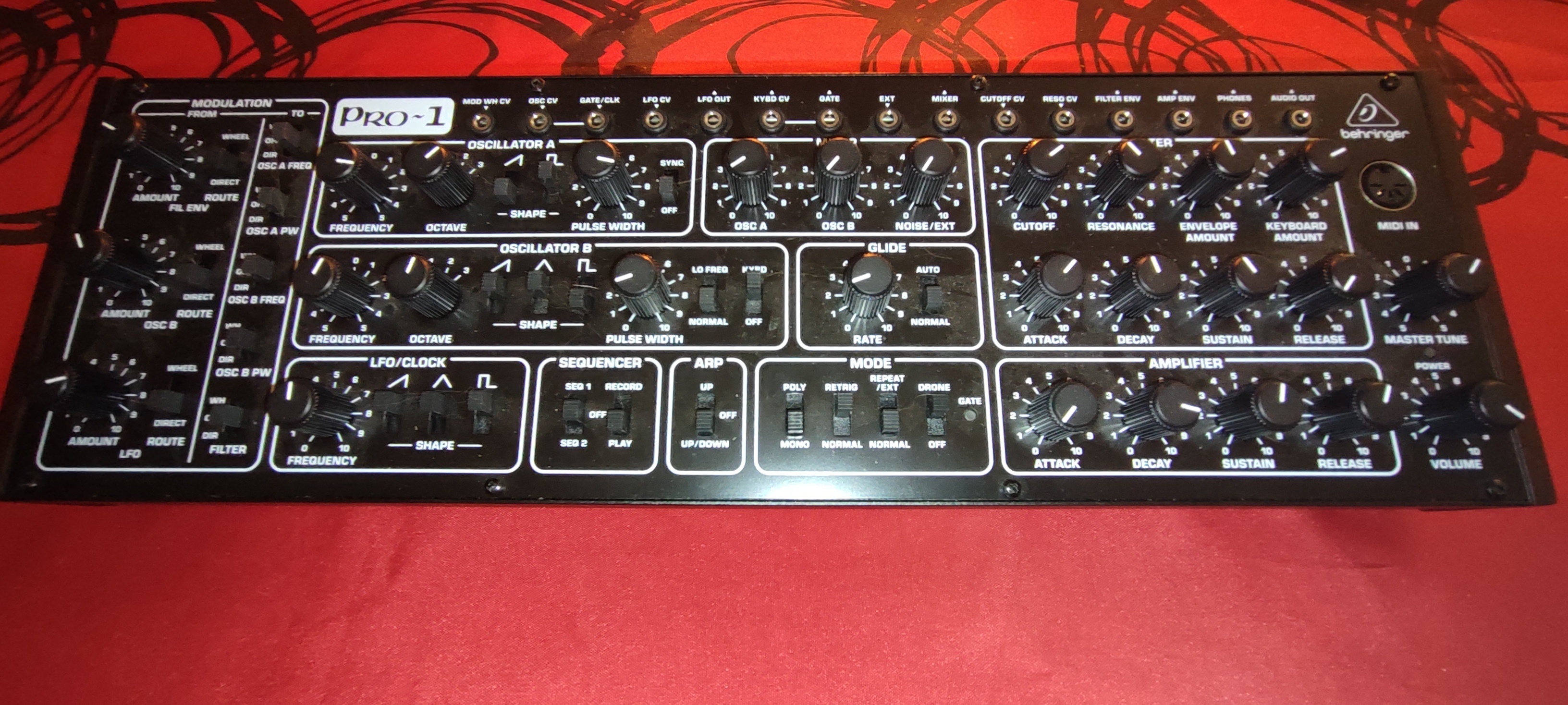 vend behringer Pro-1