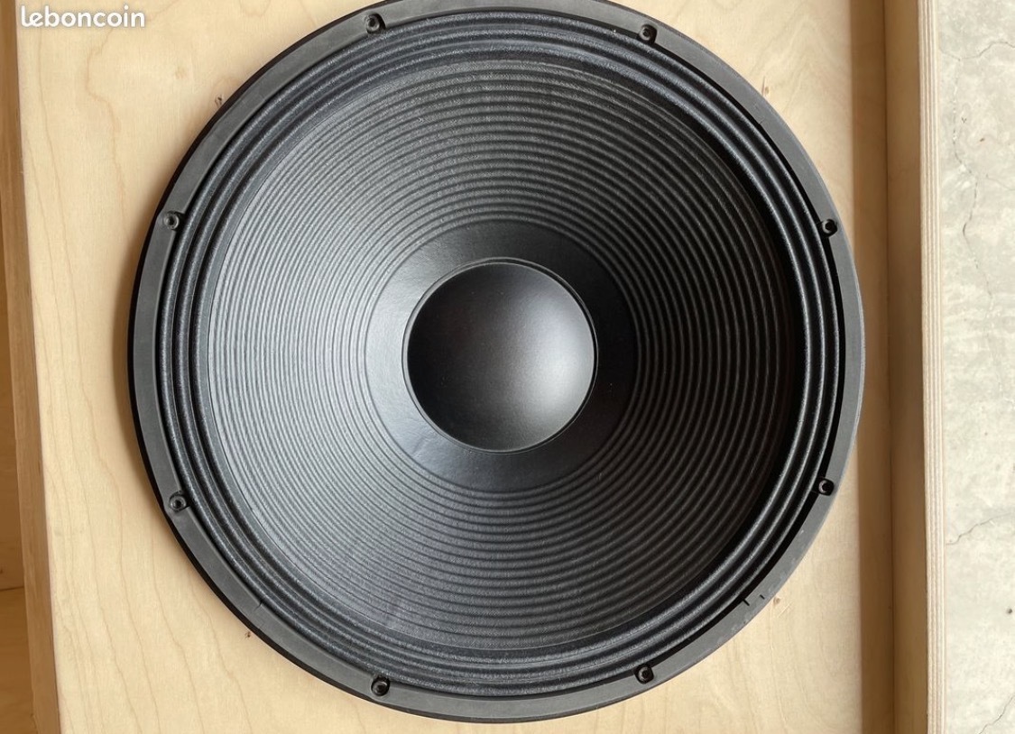 Beyma18PW1400FeS 18" (x2)